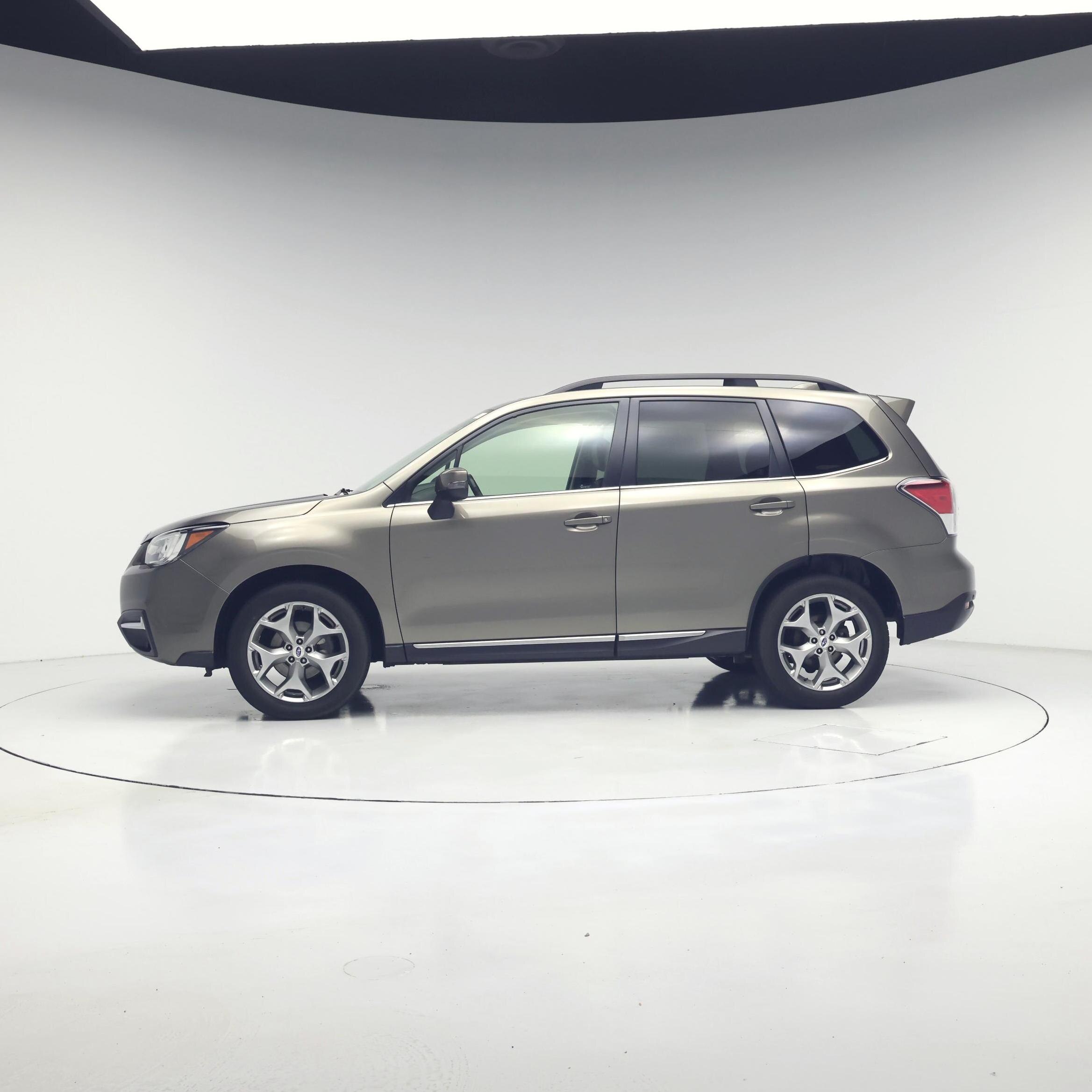 Thumbnail: 2018 Subaru Forester - 3
