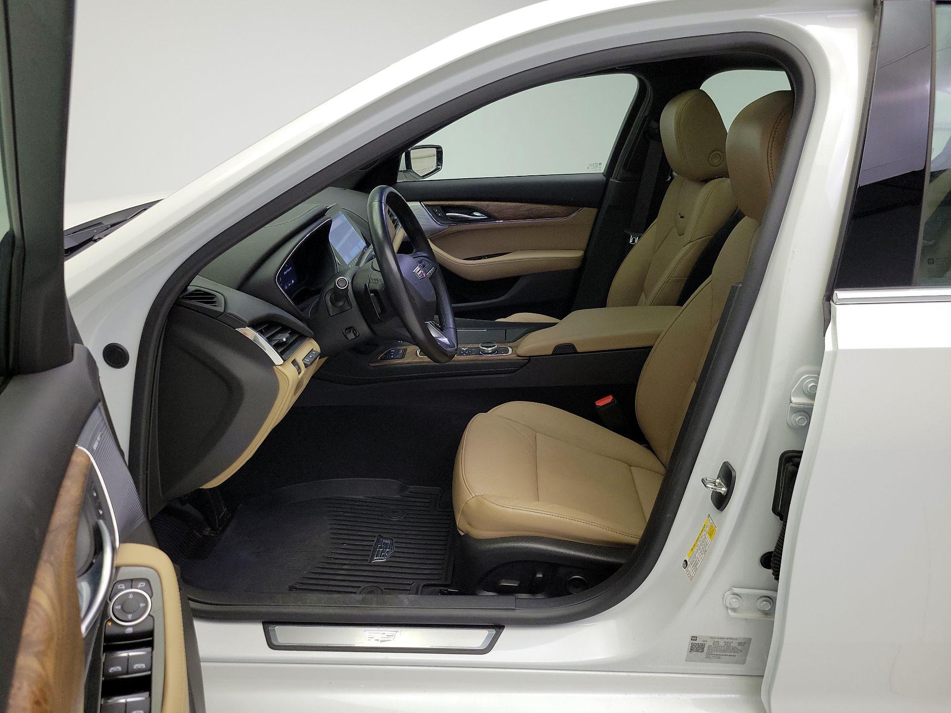 Thumbnail: 2023 Cadillac CT5 - 11
