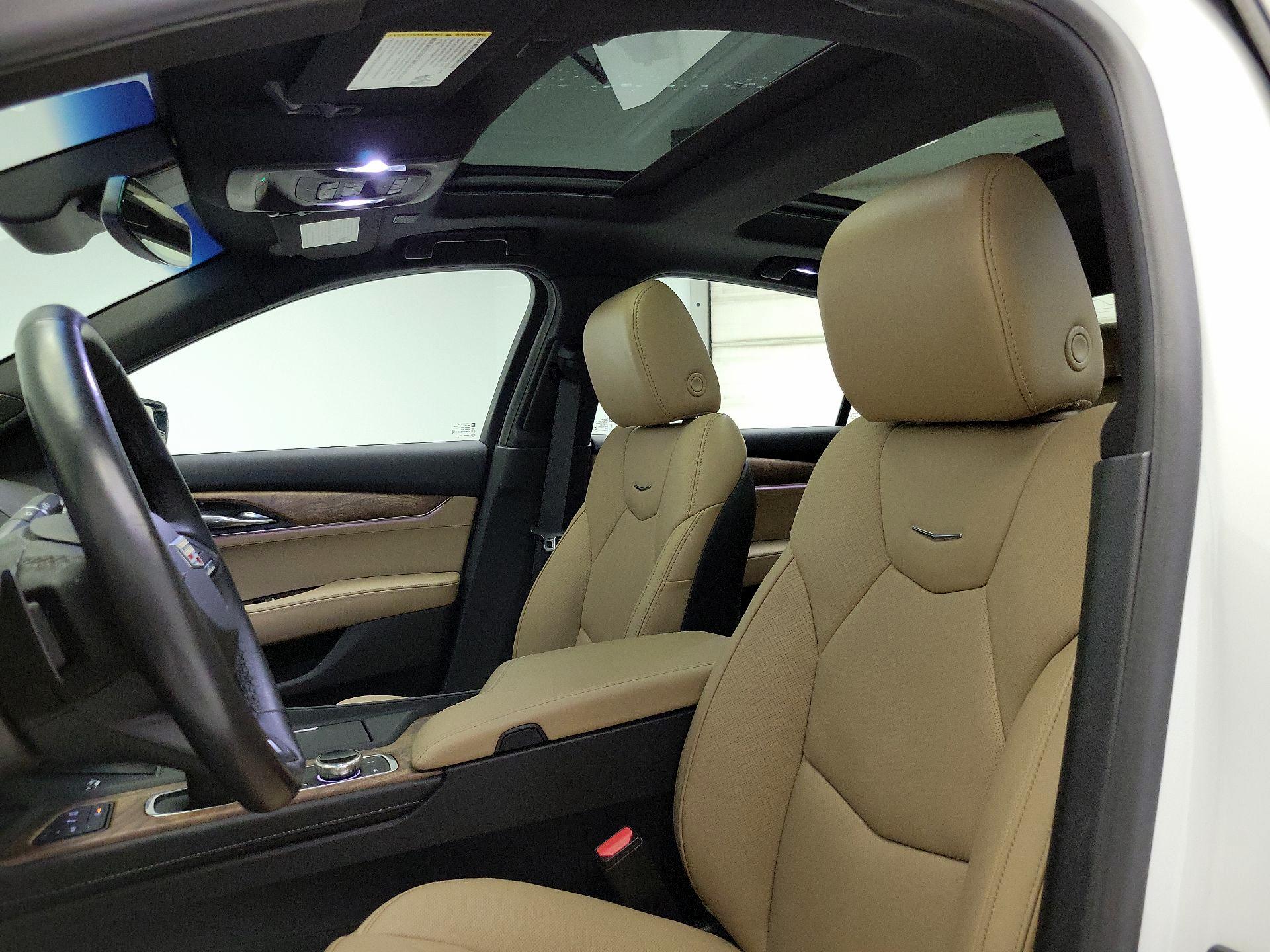 Thumbnail: 2023 Cadillac CT5 - 20