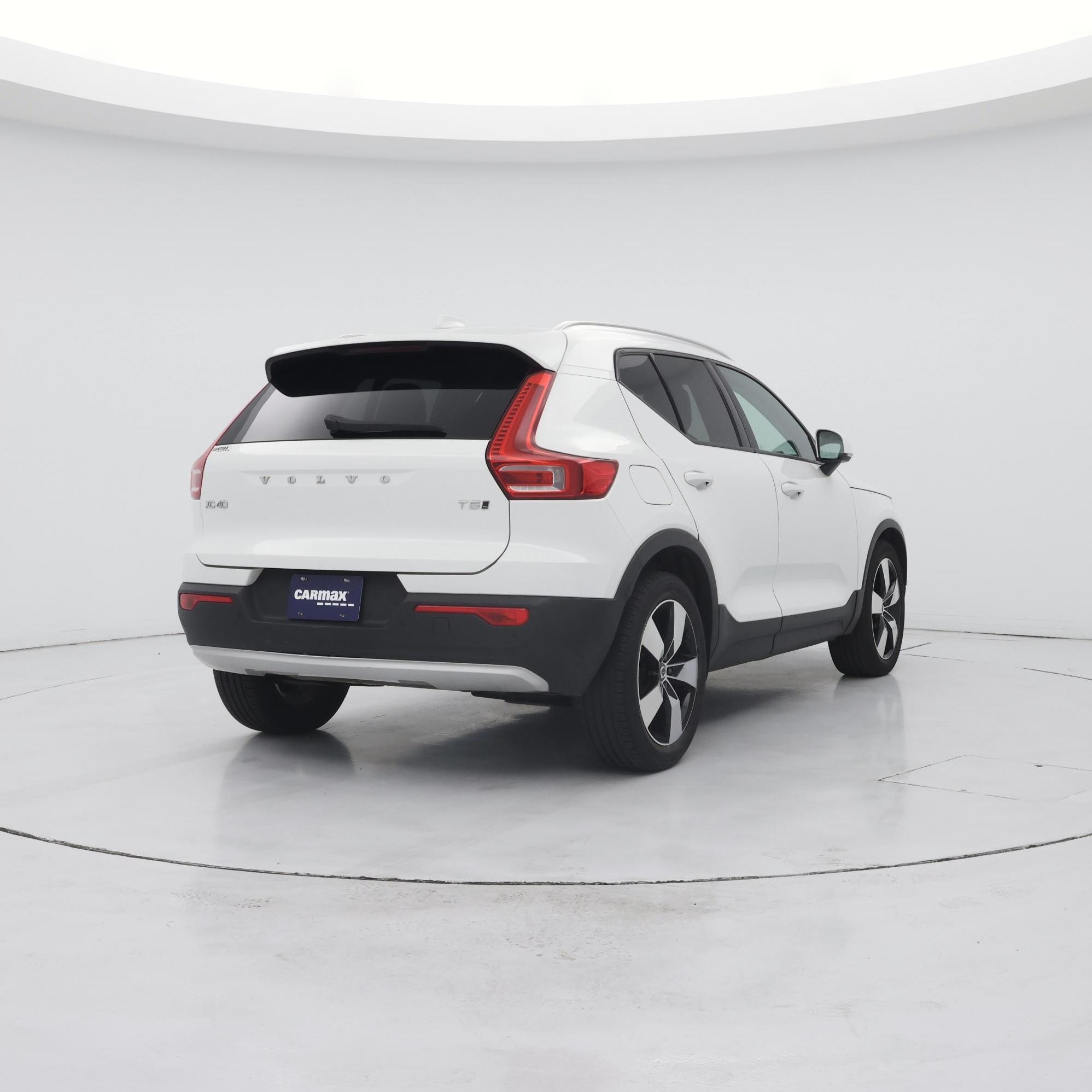 Thumbnail: 2019 Volvo XC40 - 8