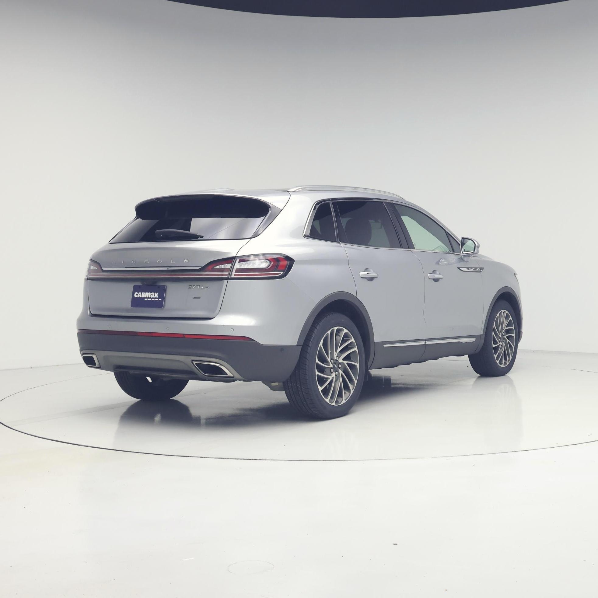 Thumbnail: 2020 Lincoln Nautilus - 8