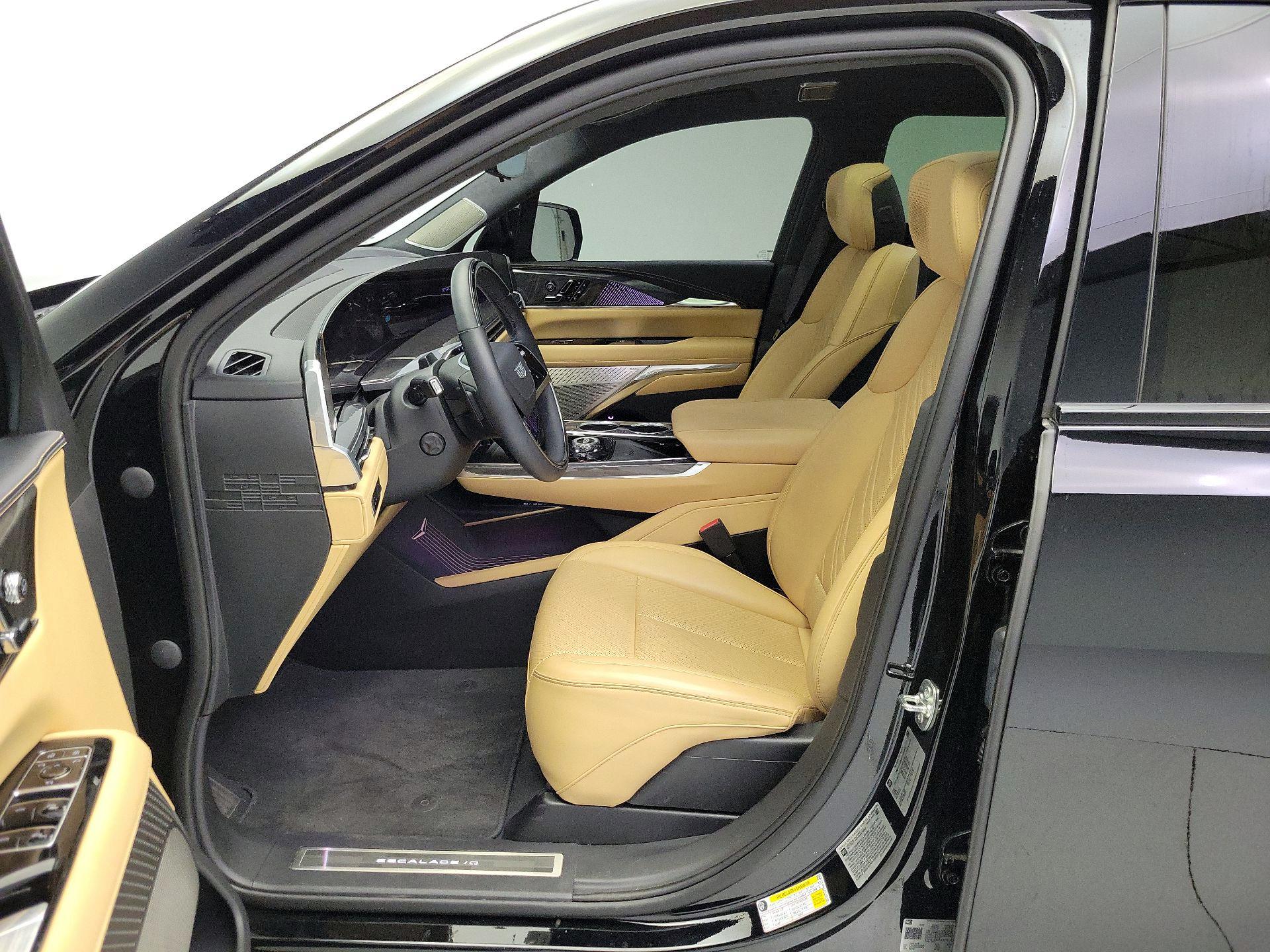Thumbnail: 2026 Cadillac Escalade IQL - 11
