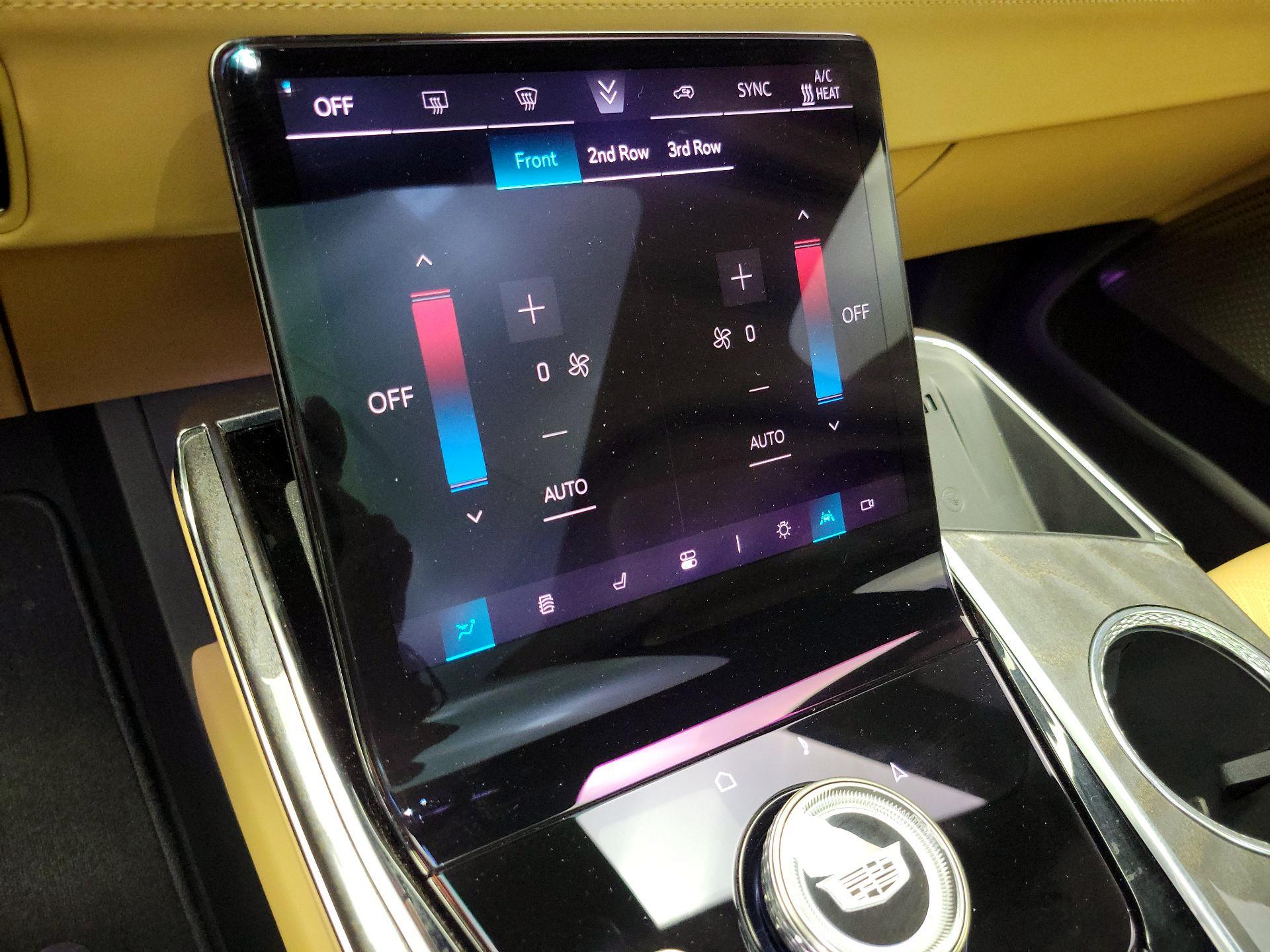 Thumbnail: 2026 Cadillac Escalade IQL - 17