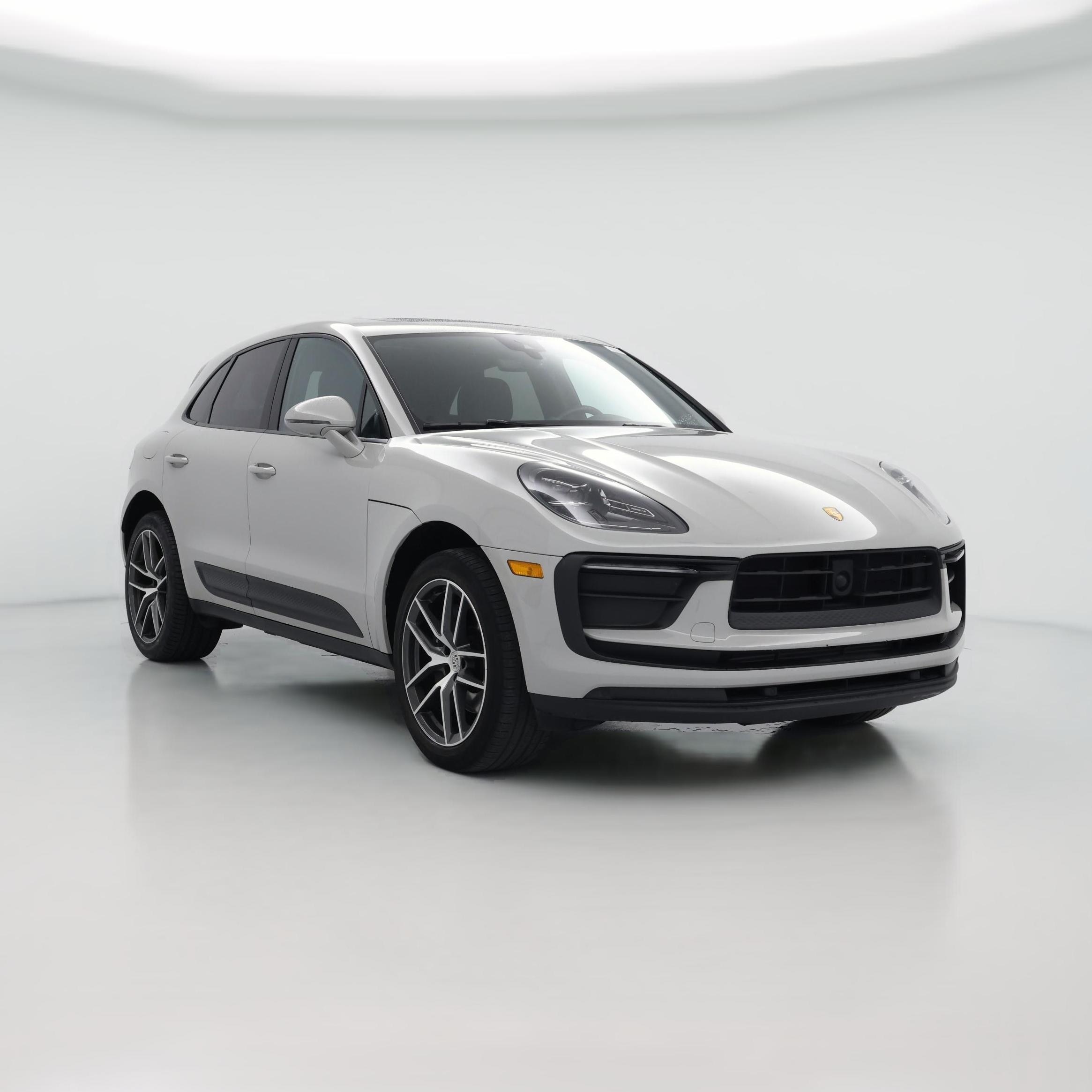 Thumbnail: 2024 Porsche Macan - 1