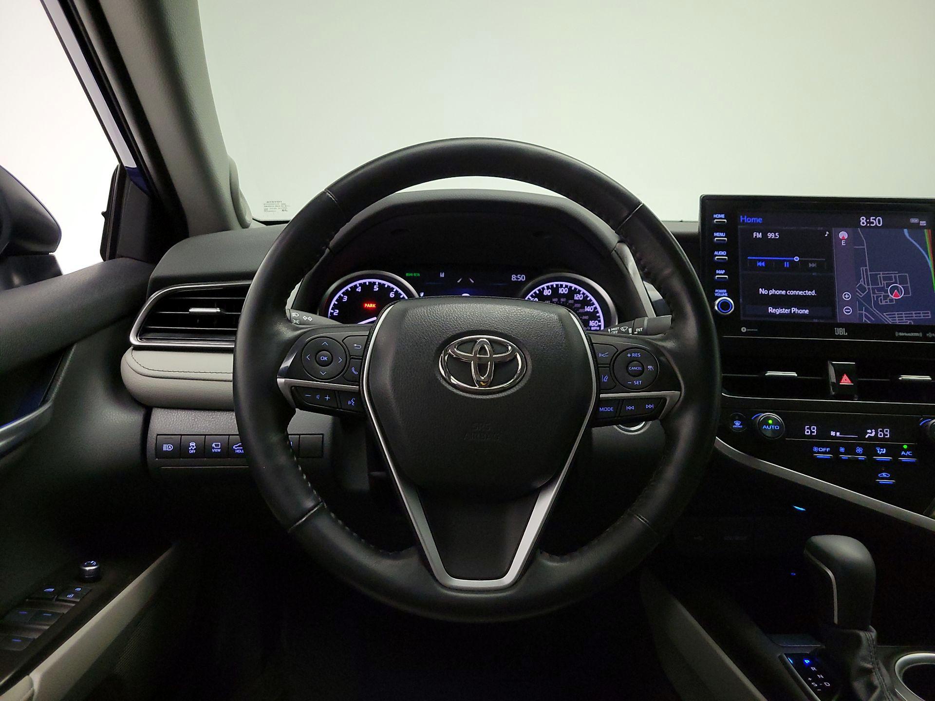 Thumbnail: 2023 Toyota Camry - 10
