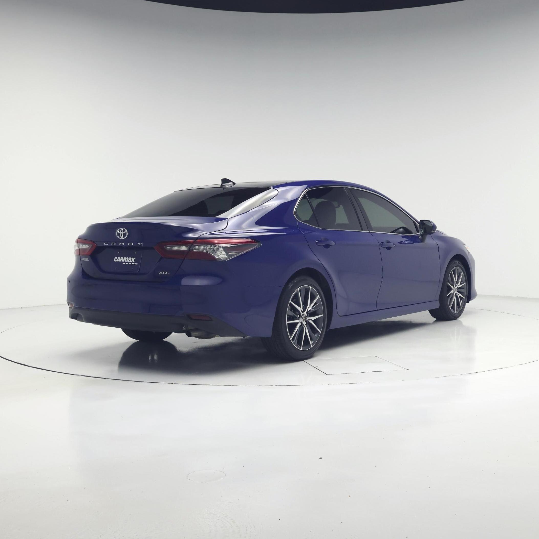 Thumbnail: 2023 Toyota Camry - 8