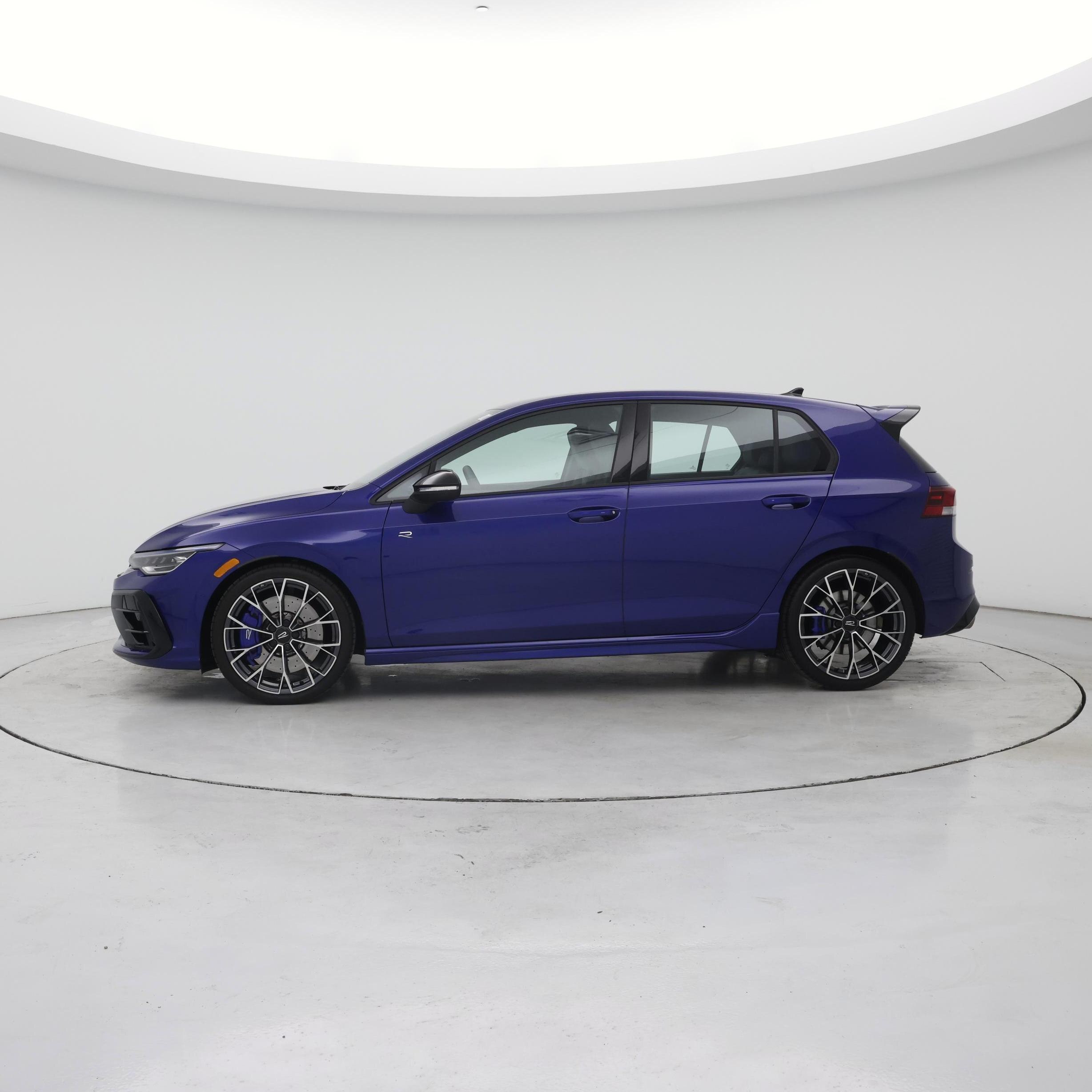 Thumbnail: 2025 Volkswagen Golf - 3