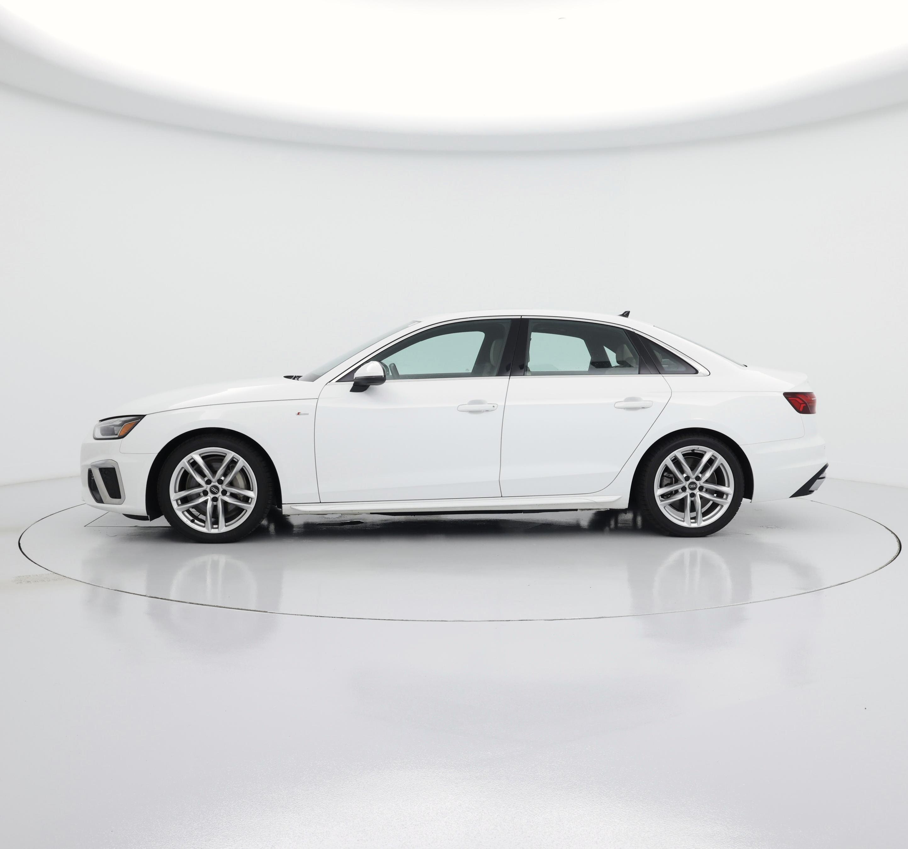Thumbnail: 2023 Audi A4 - 3