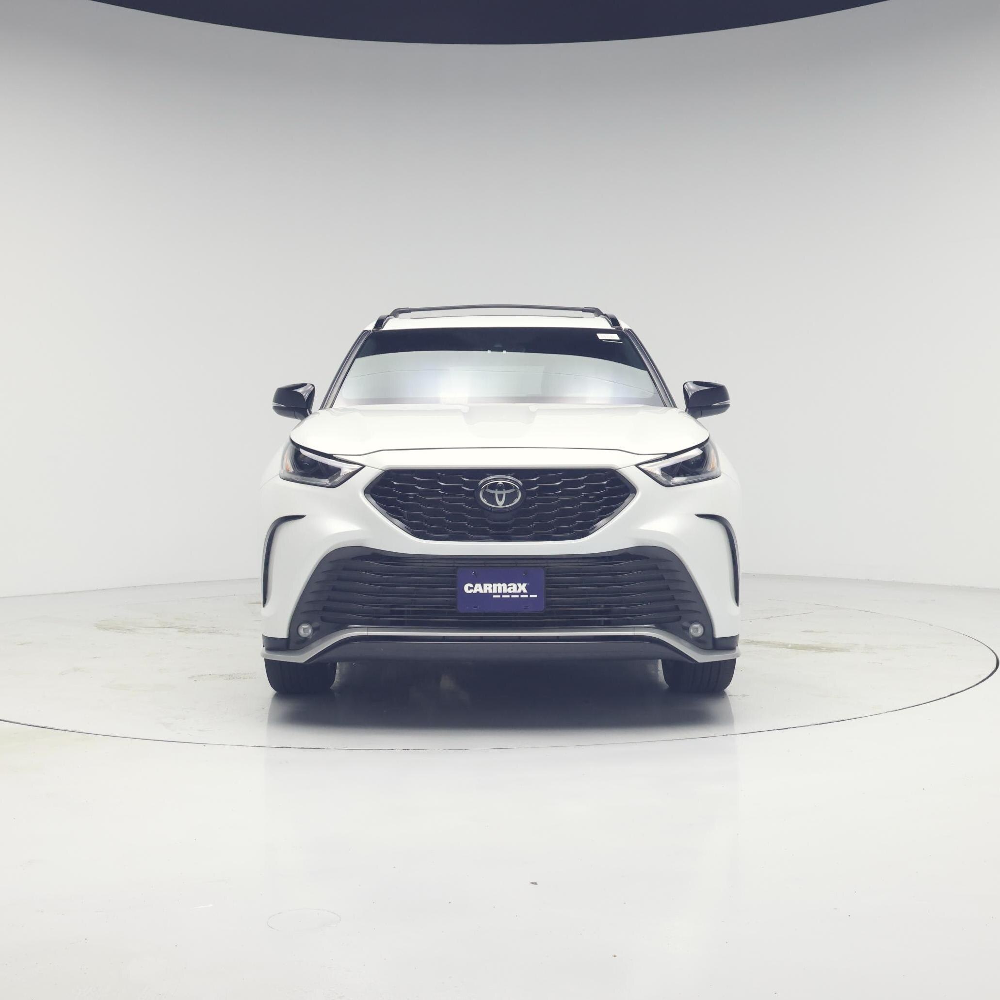 Thumbnail: 2023 Toyota Highlander - 5