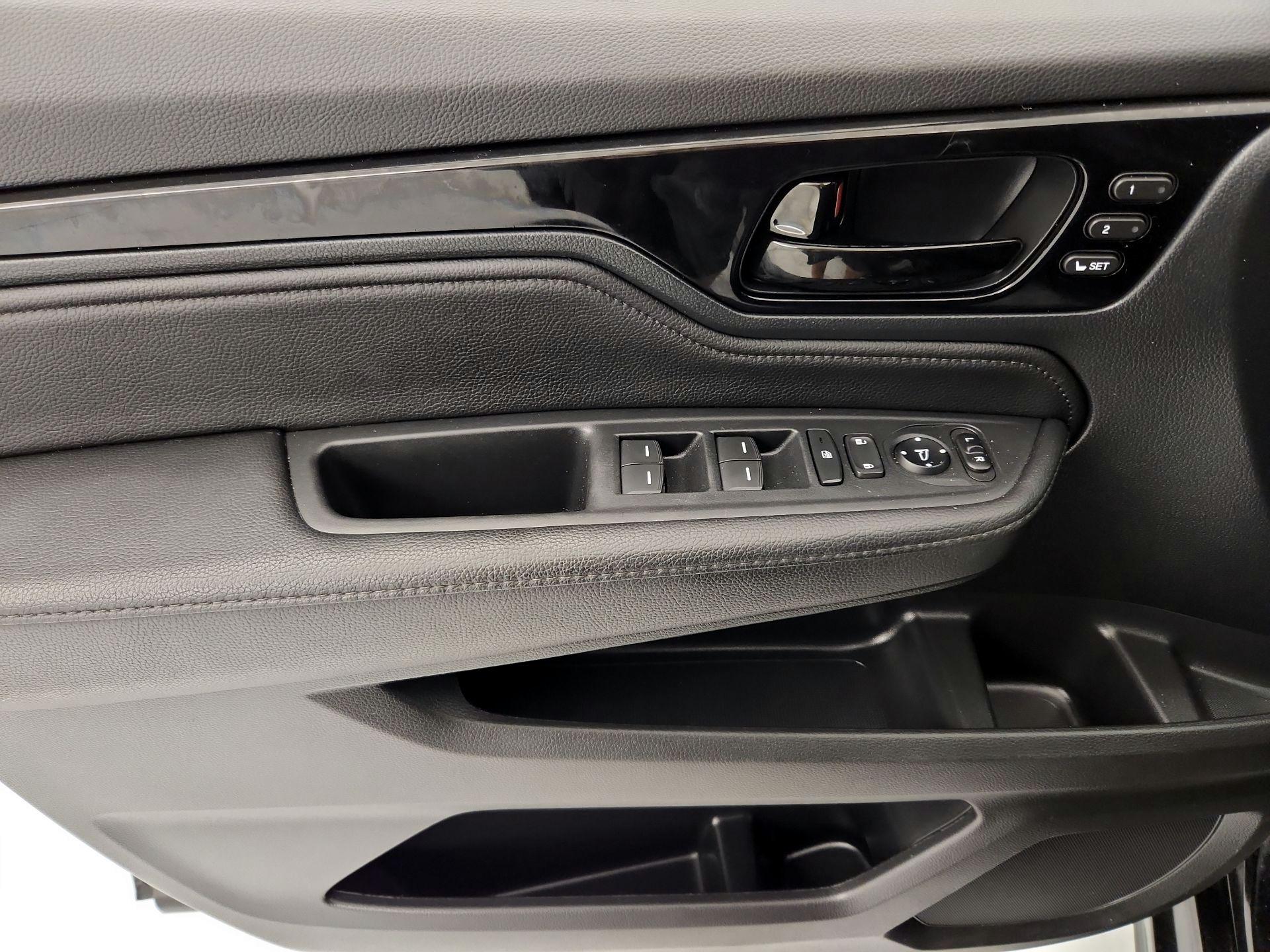 Thumbnail: 2023 Honda Odyssey - 12