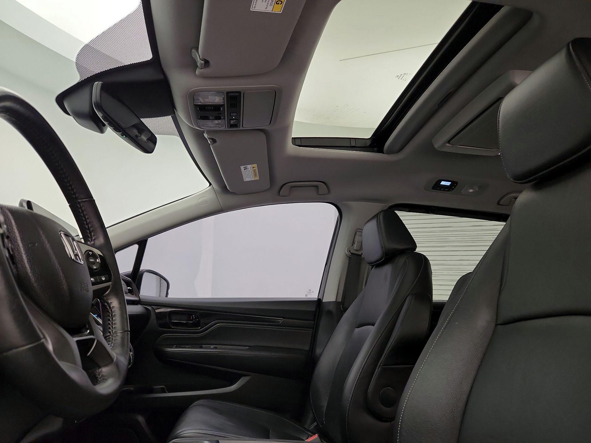 Thumbnail: 2023 Honda Odyssey - 20