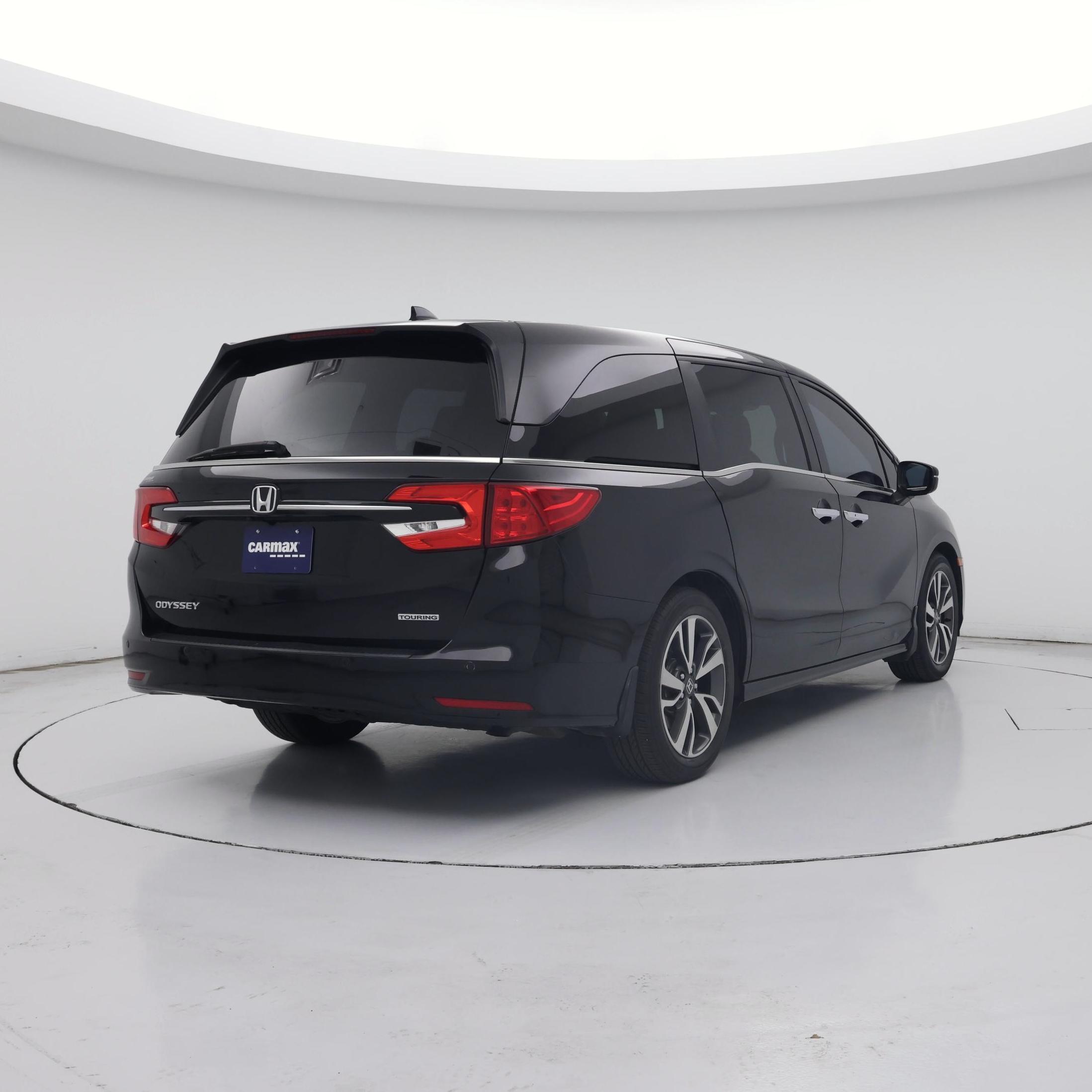 Thumbnail: 2023 Honda Odyssey - 8