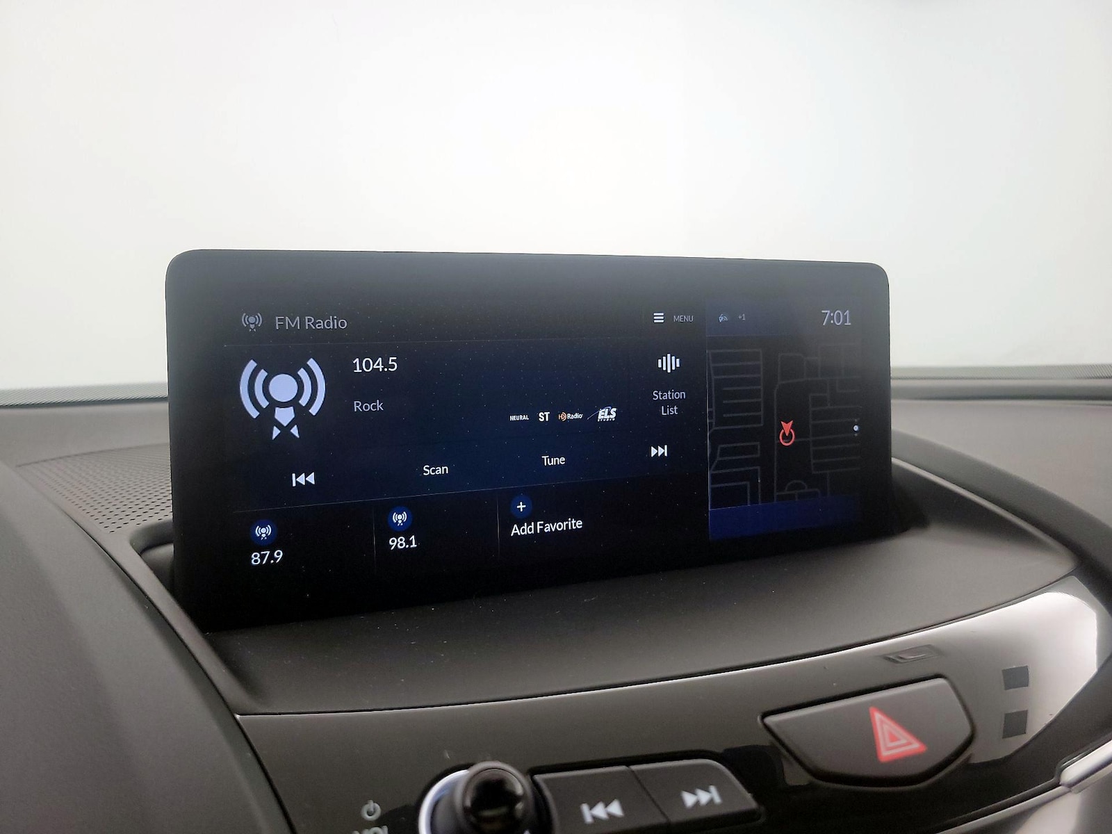 2025 Acura RDX Technology Package - Photo 17