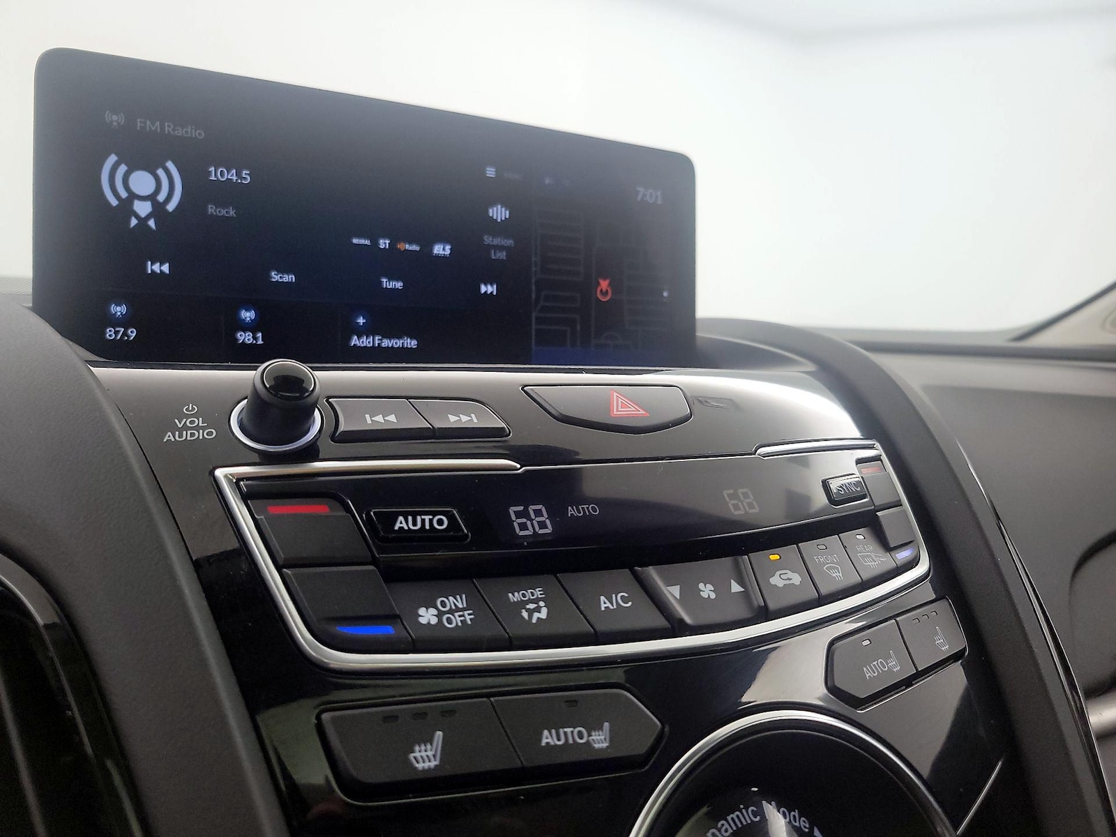 2025 Acura RDX Technology Package - Photo 18
