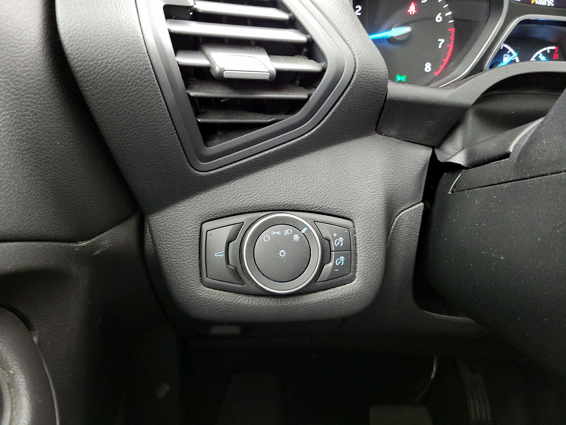 Thumbnail: 2018 Ford Escape - 13