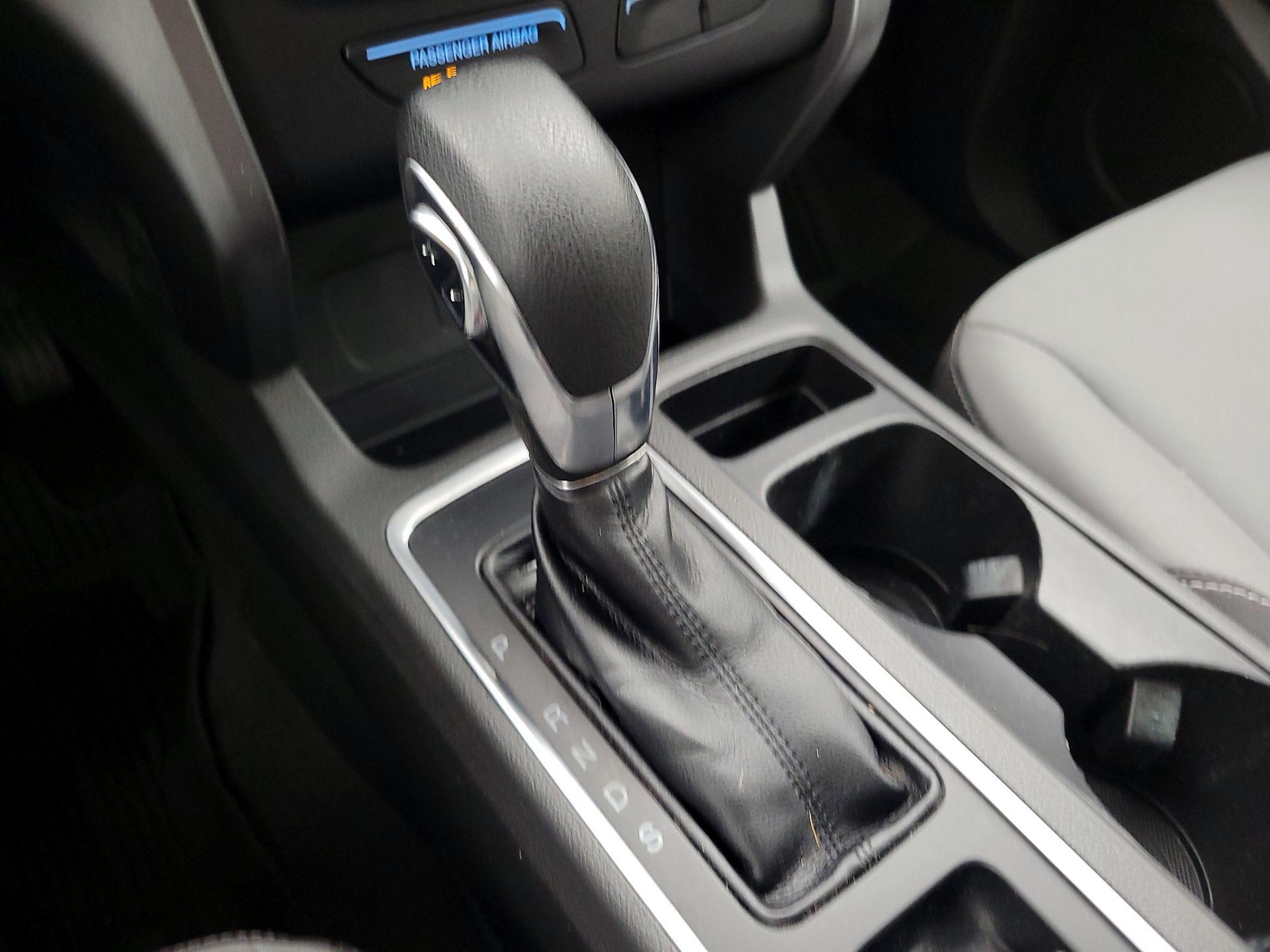 Thumbnail: 2018 Ford Escape - 17