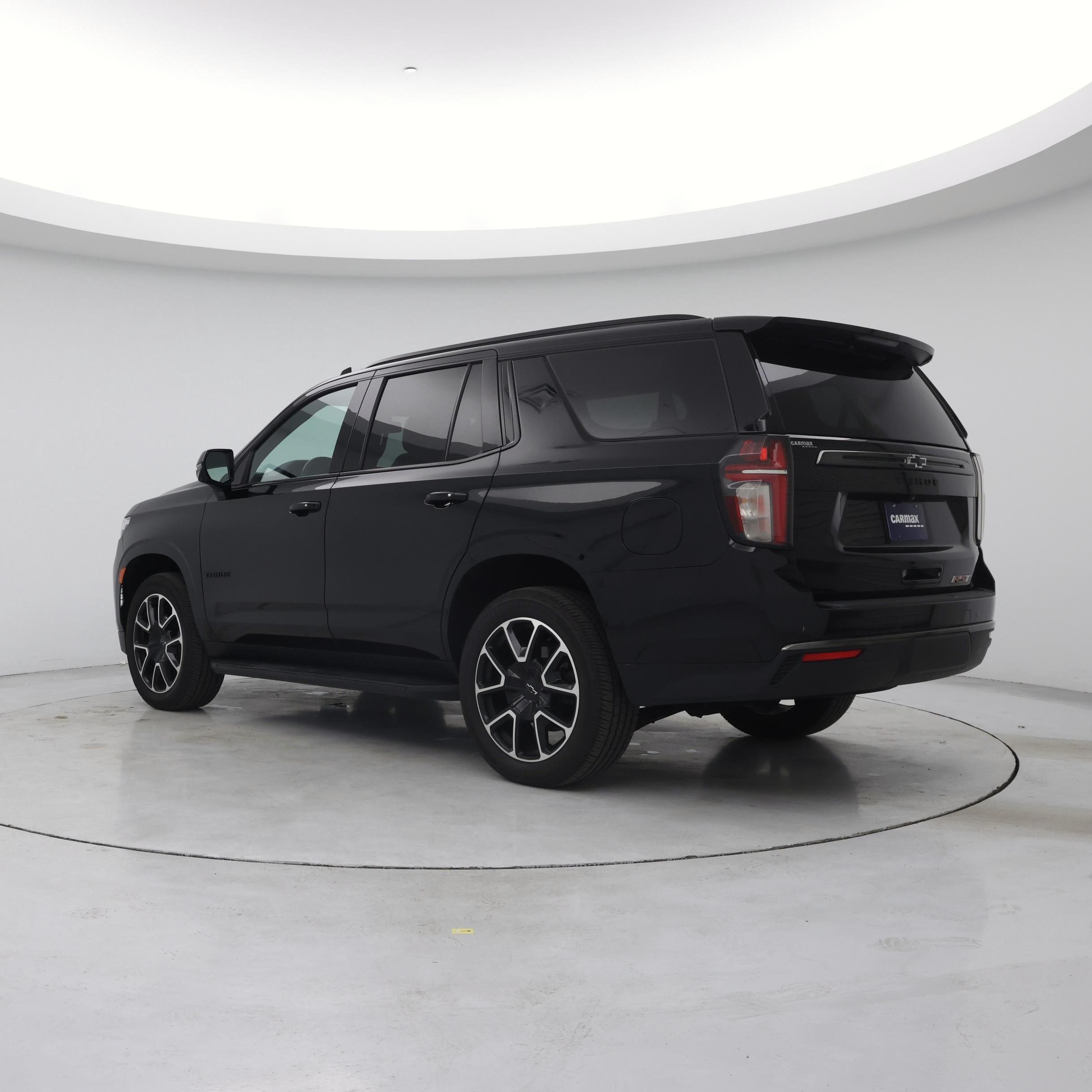 Thumbnail: 2021 Chevrolet Tahoe - 2