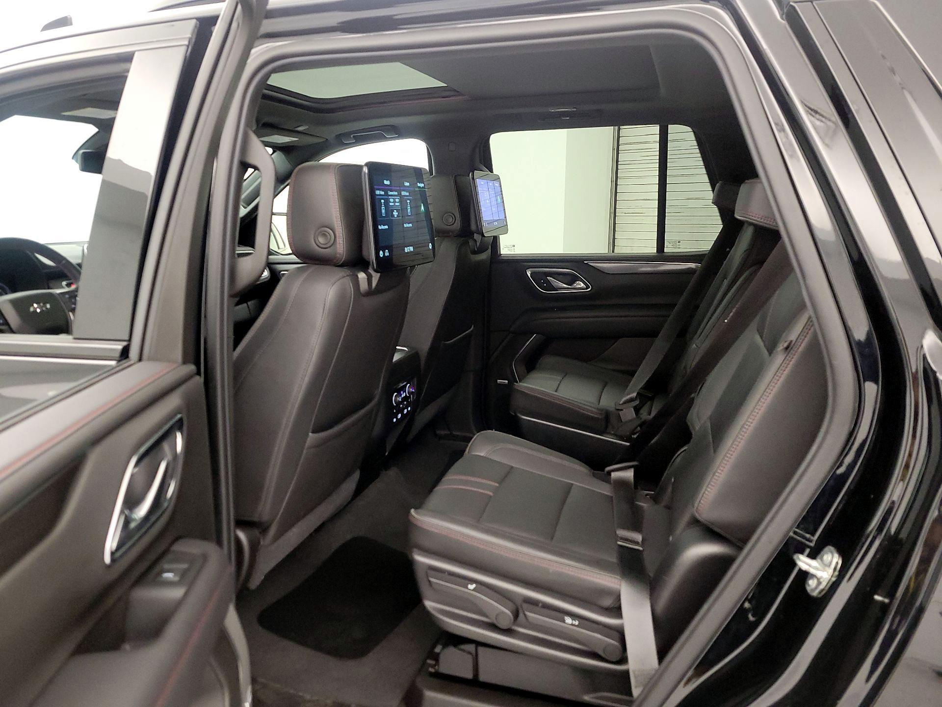 Thumbnail: 2021 Chevrolet Tahoe - 20