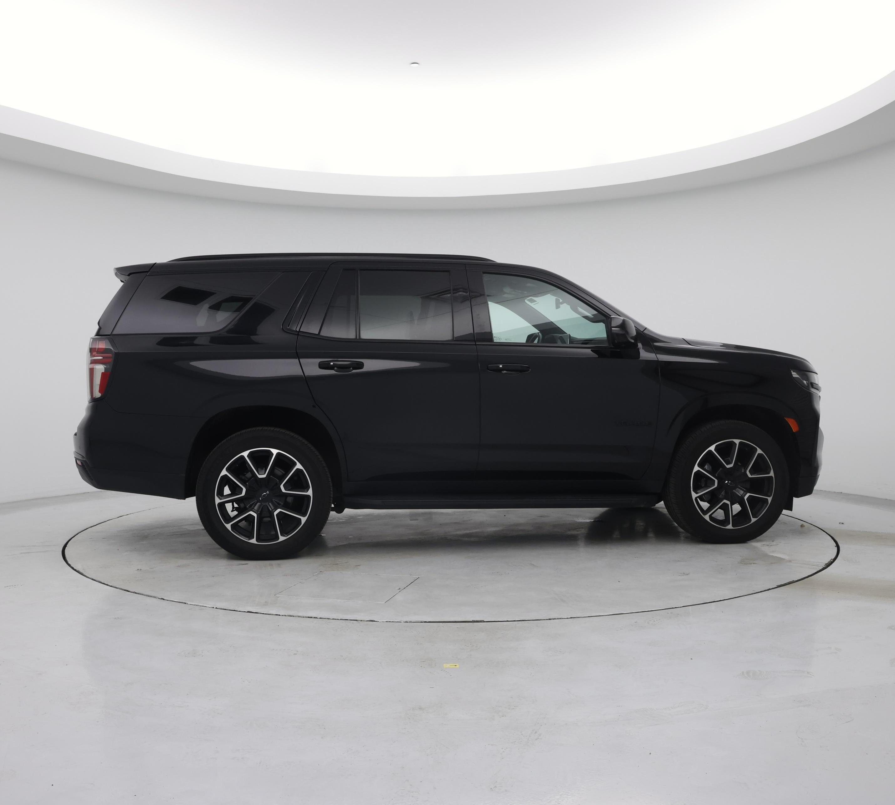 Thumbnail: 2021 Chevrolet Tahoe - 7