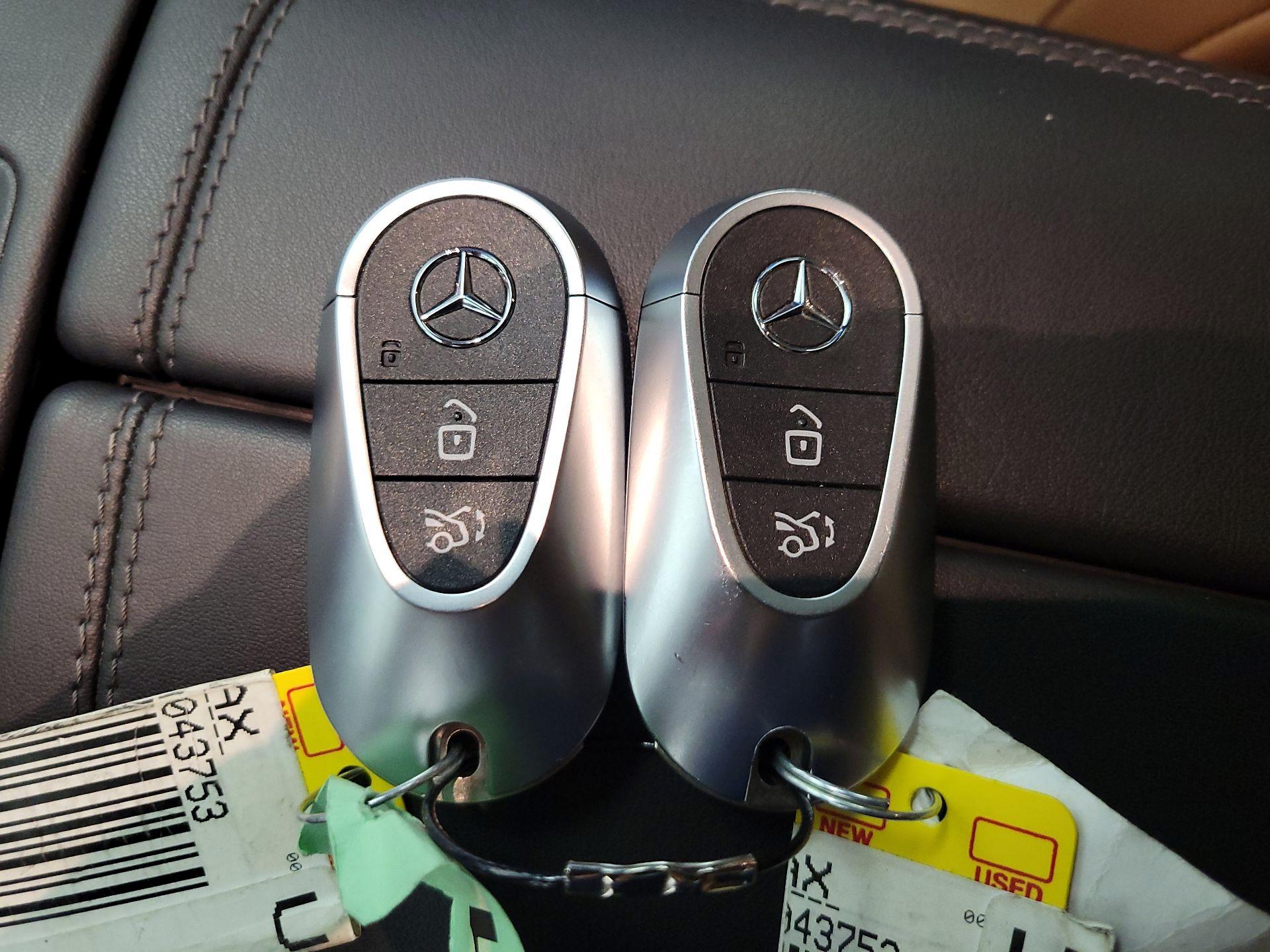 Thumbnail: 2024 Mercedes-Benz E-Class - 20