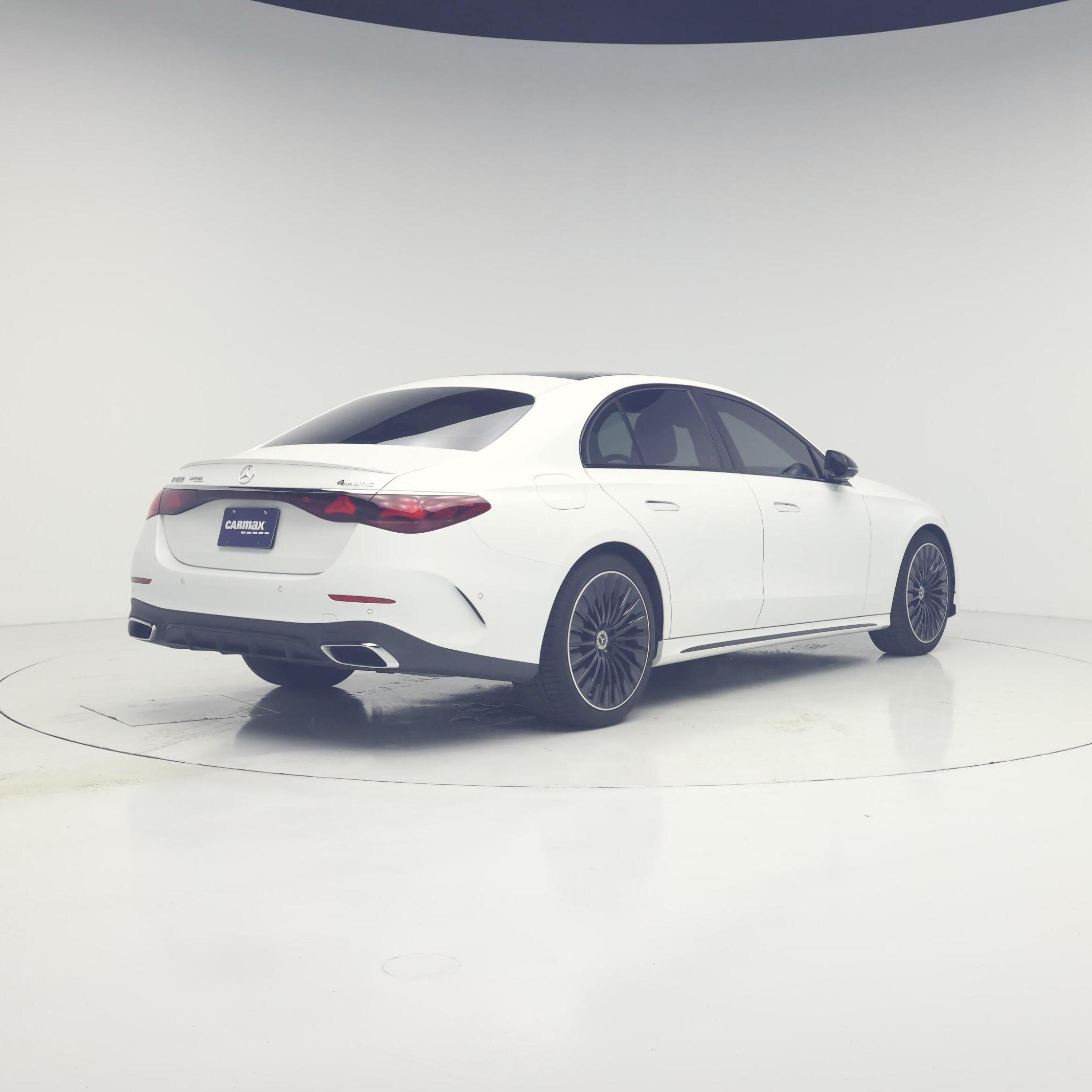 Thumbnail: 2024 Mercedes-Benz E-Class - 8