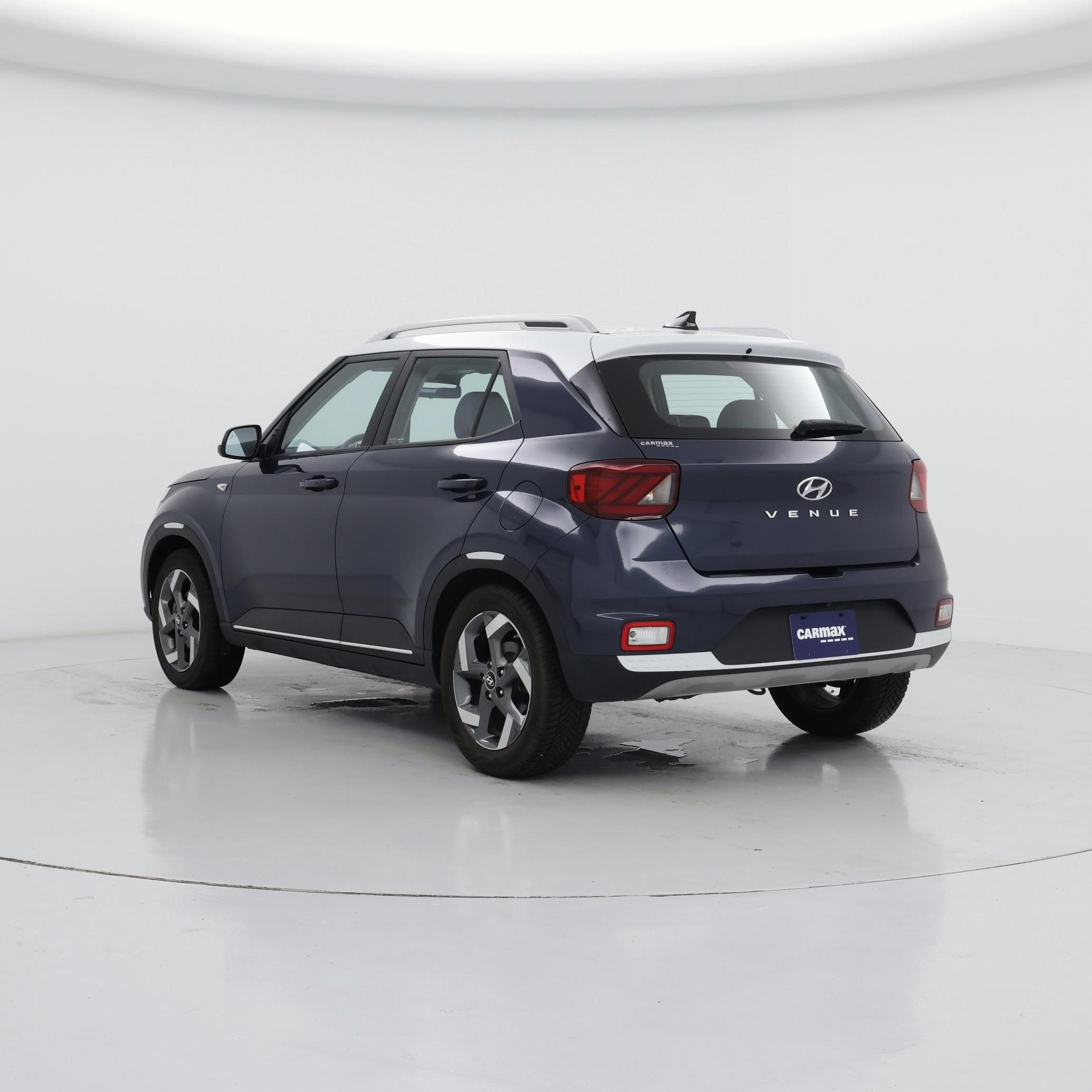 Thumbnail: 2022 Hyundai Venue - 2