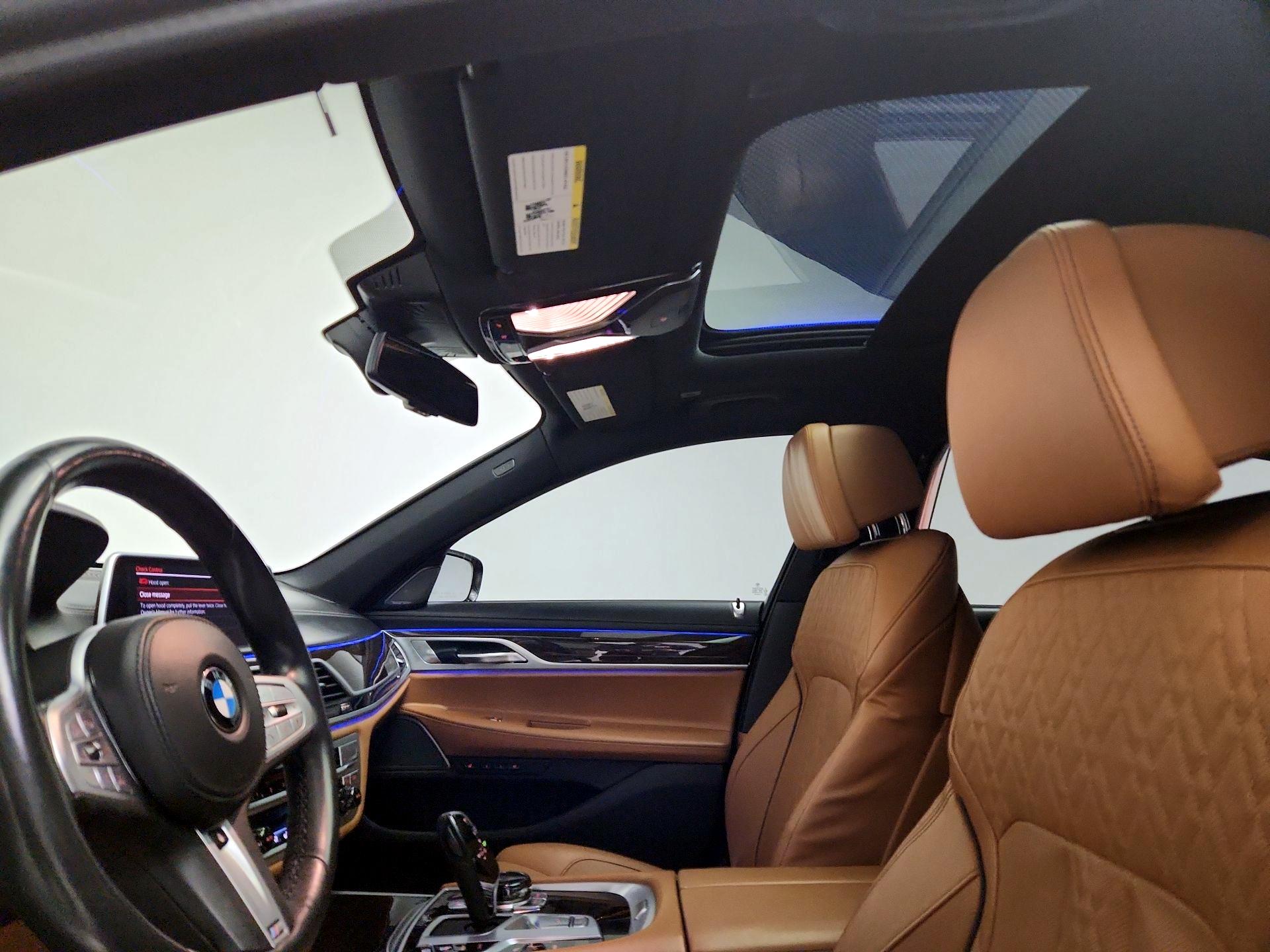 Thumbnail: 2020 BMW 7 Series - 20