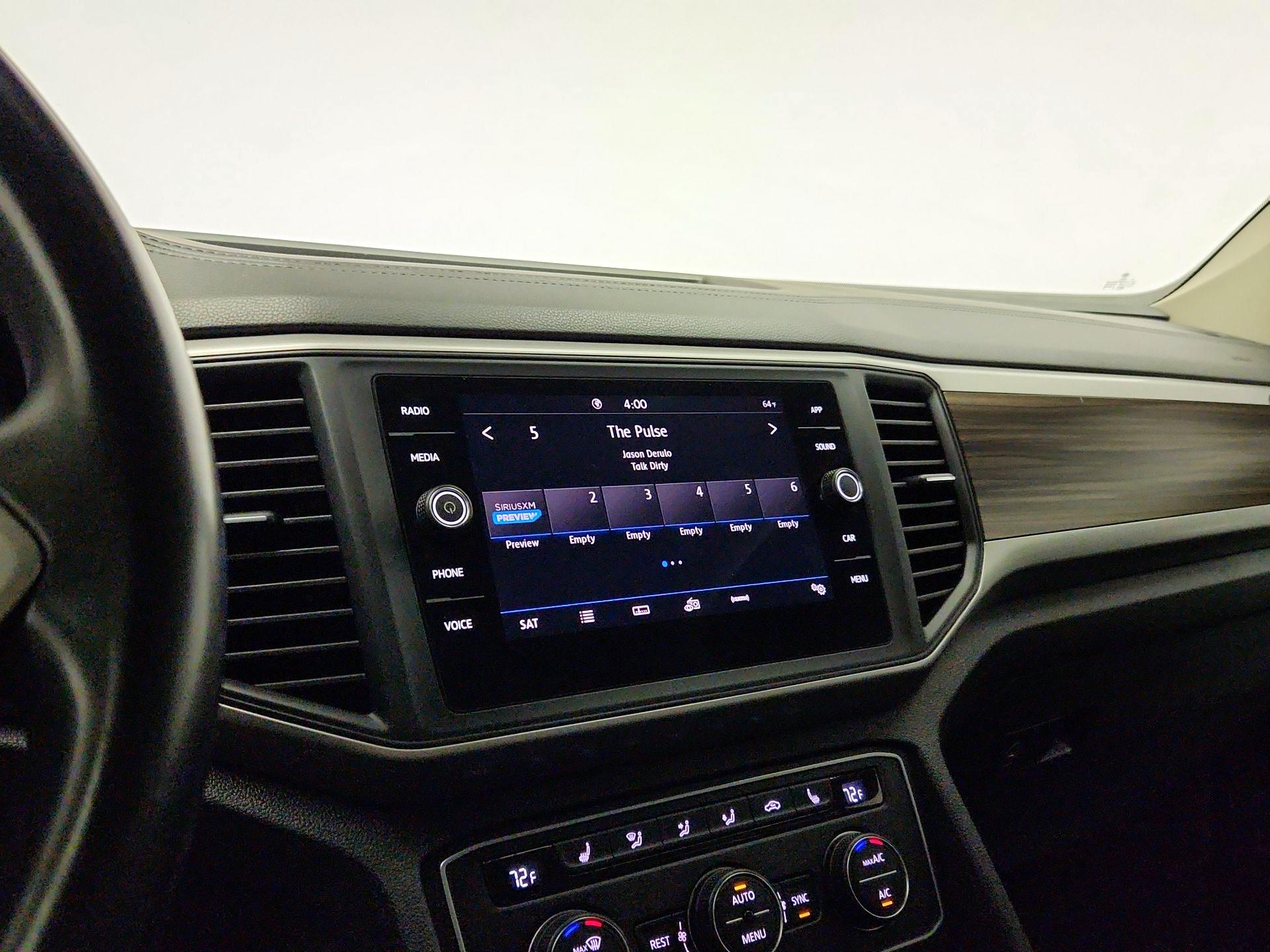 Thumbnail: 2021 Volkswagen Atlas - 15