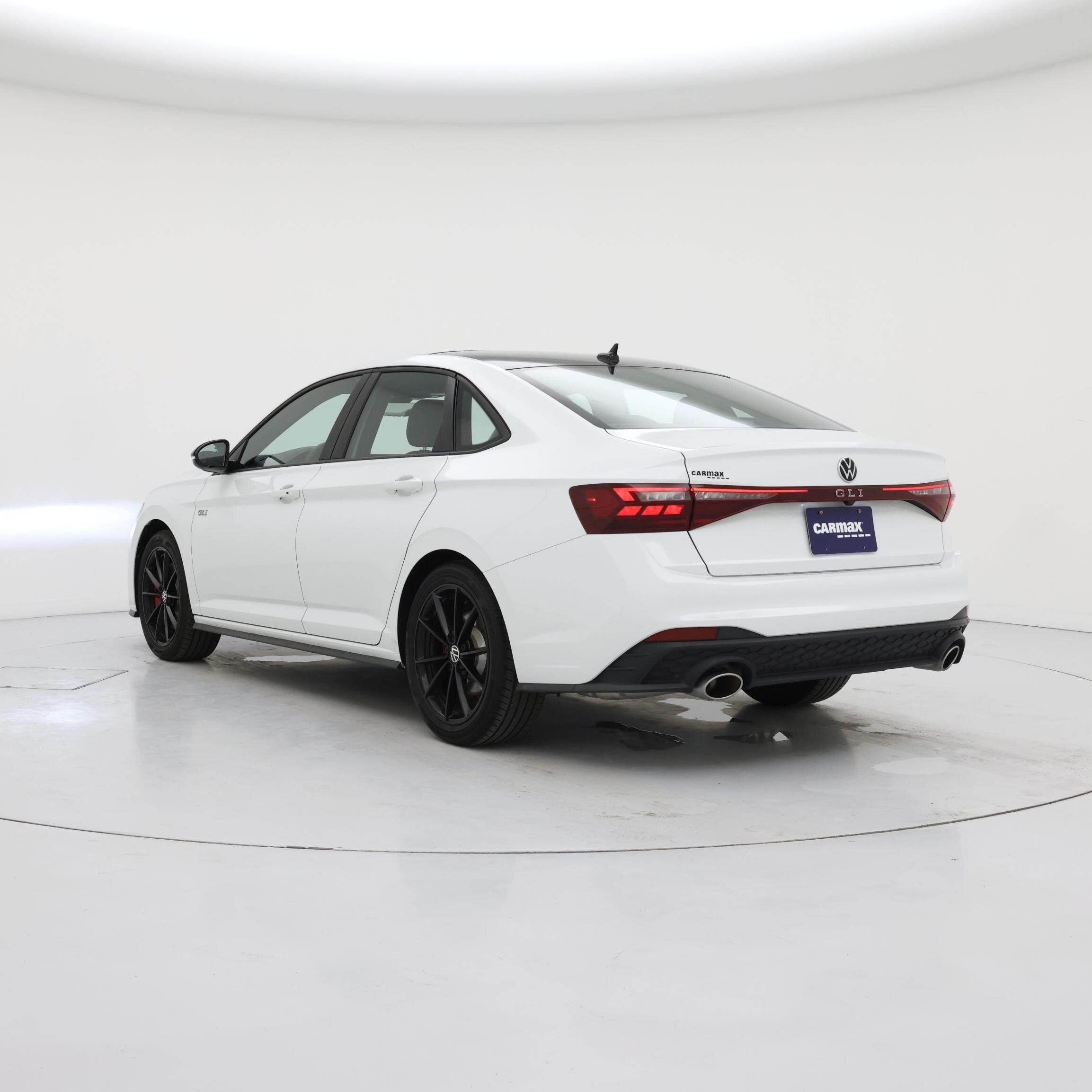 Thumbnail: 2025 Volkswagen Jetta - 2