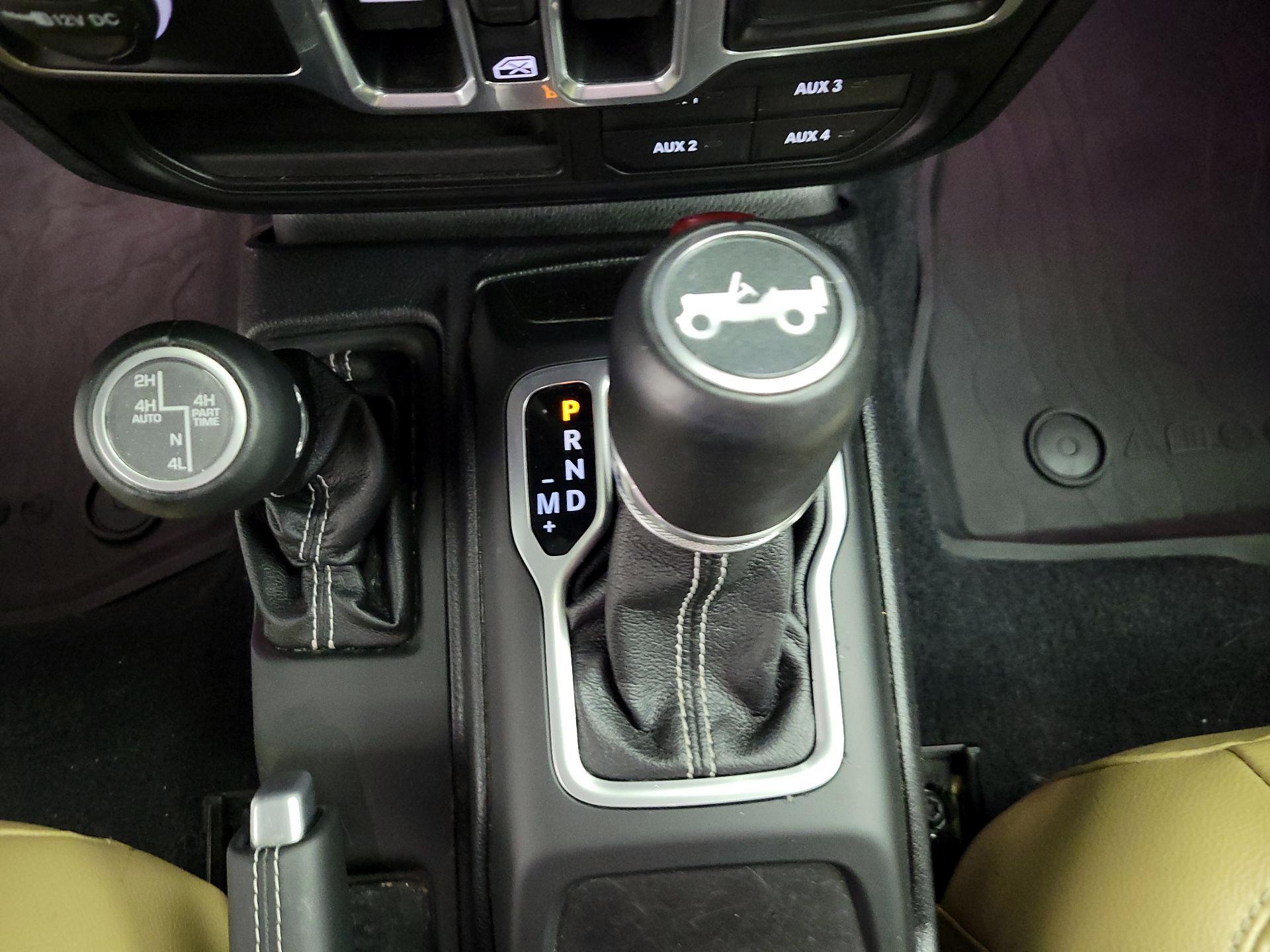 Thumbnail: 2018 Jeep Wrangler - 15