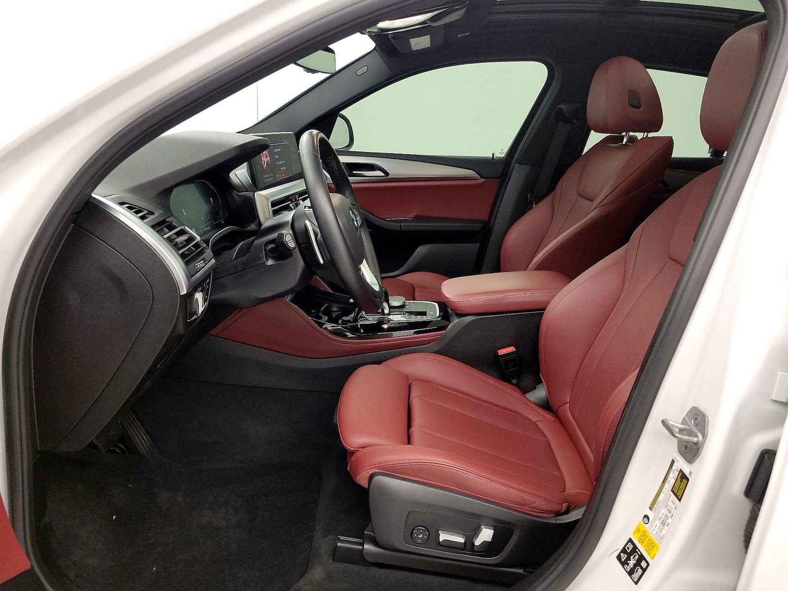 2022 BMW X4 30i - Photo 12