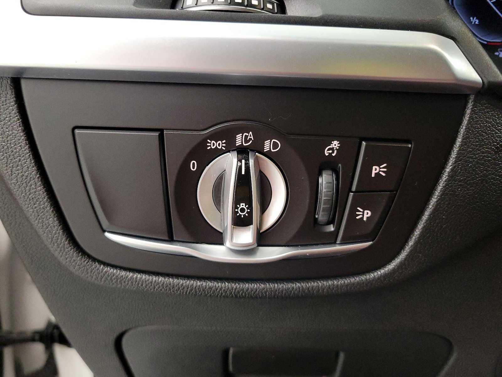 2022 BMW X4 30i - Photo 14