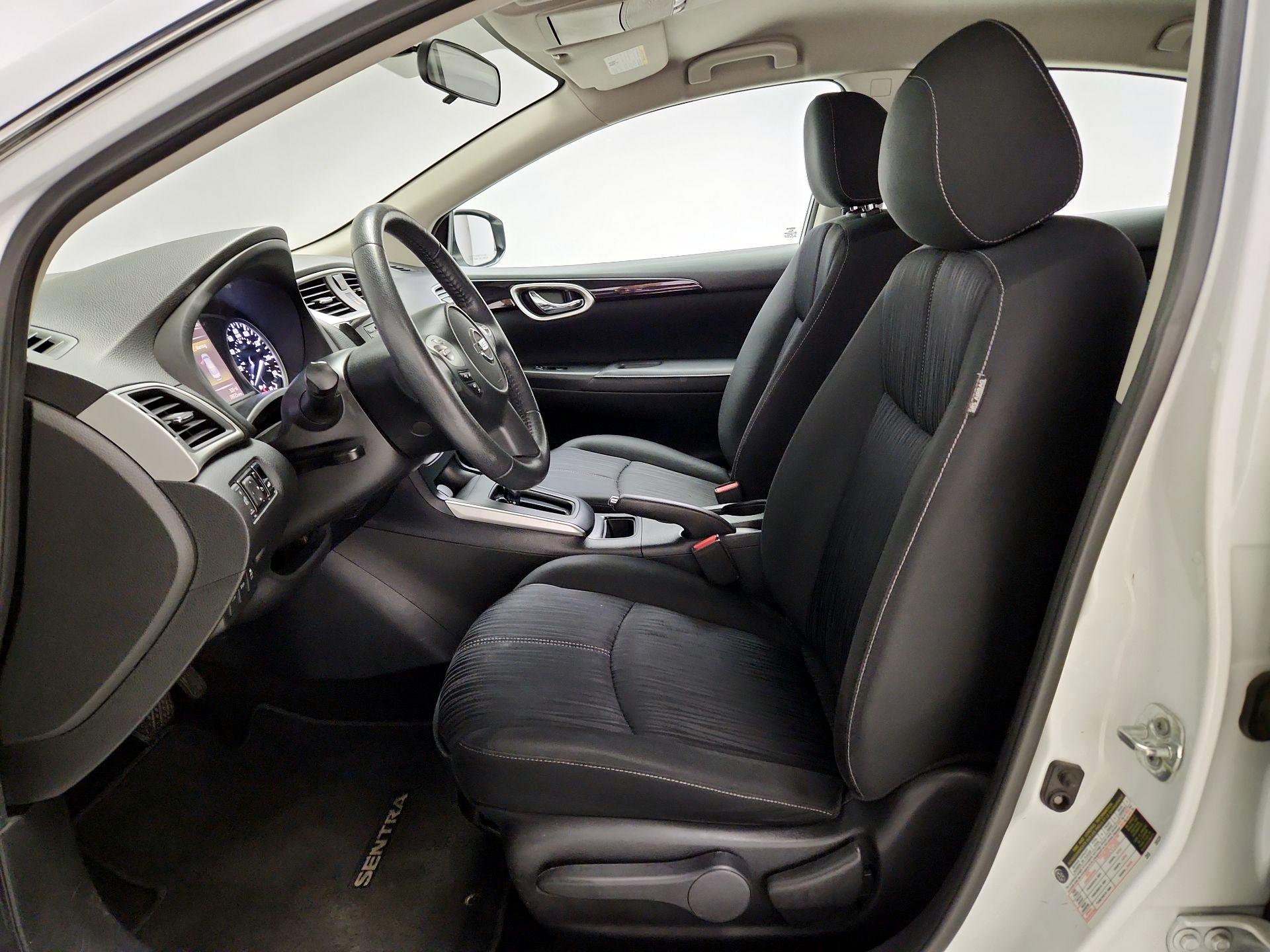 Thumbnail: 2018 Nissan Sentra - 11