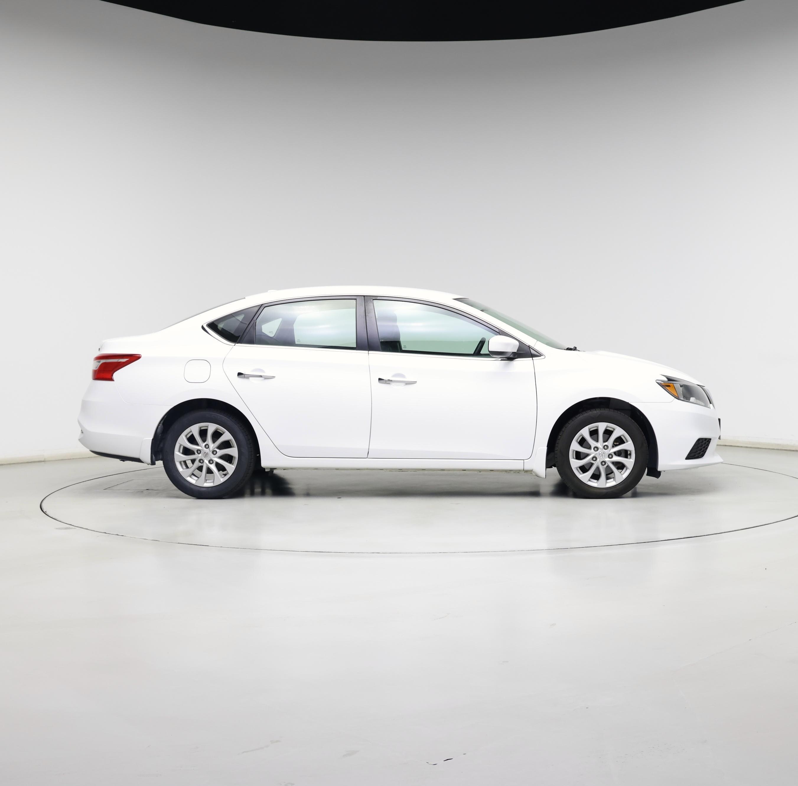 Thumbnail: 2018 Nissan Sentra - 7