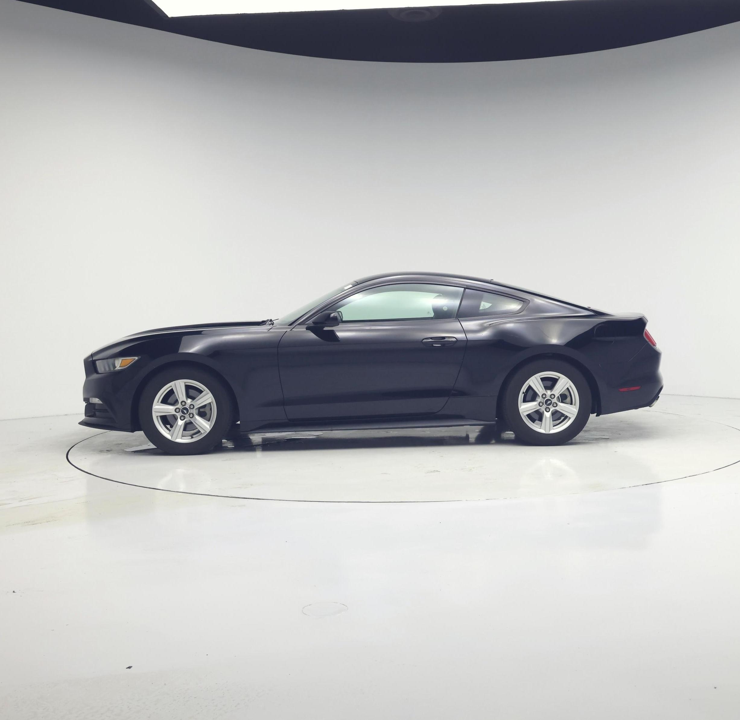 Thumbnail: 2017 Ford Mustang - 3