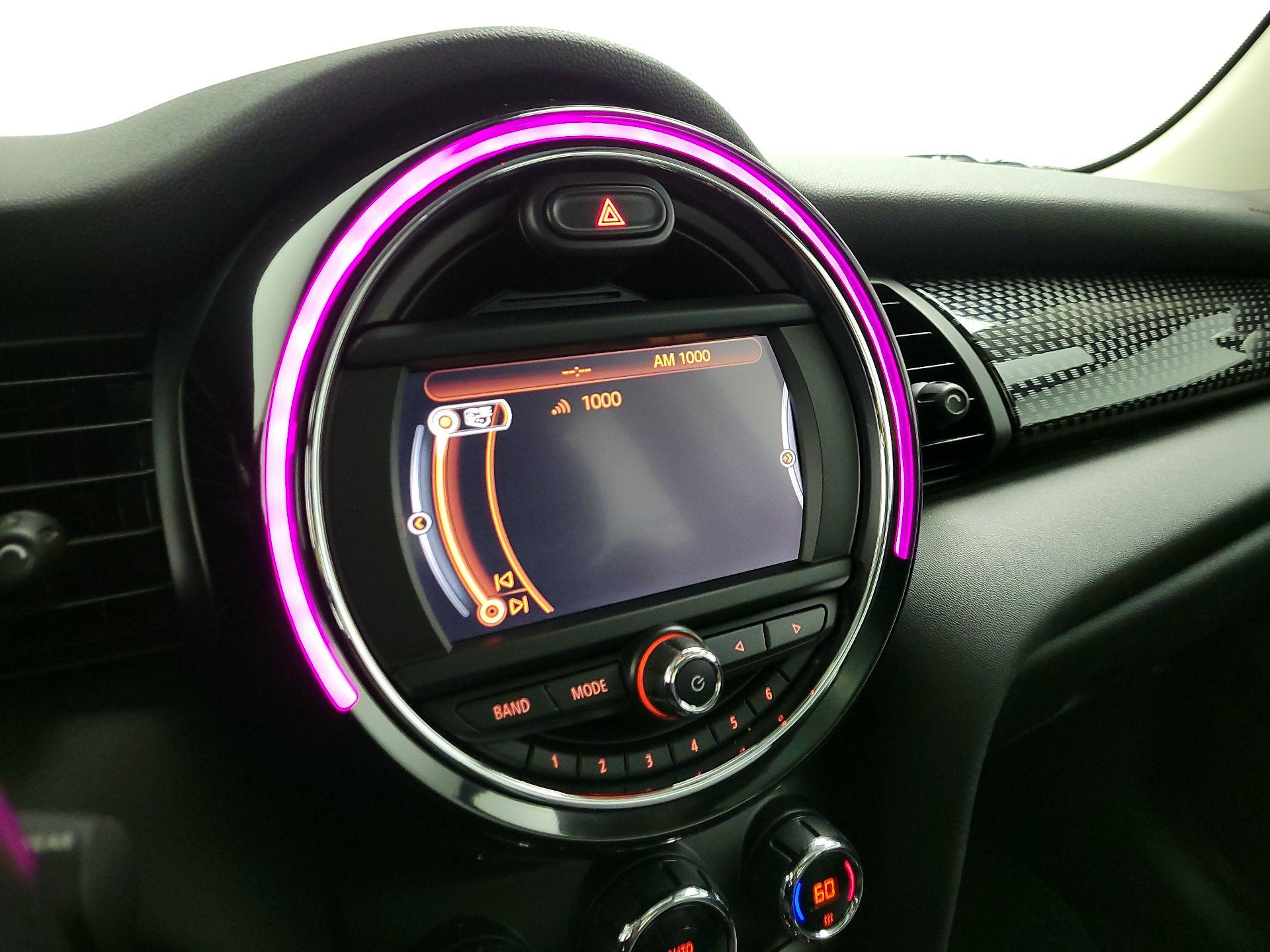 Thumbnail: 2018 MINI Cooper Hardtop - 14