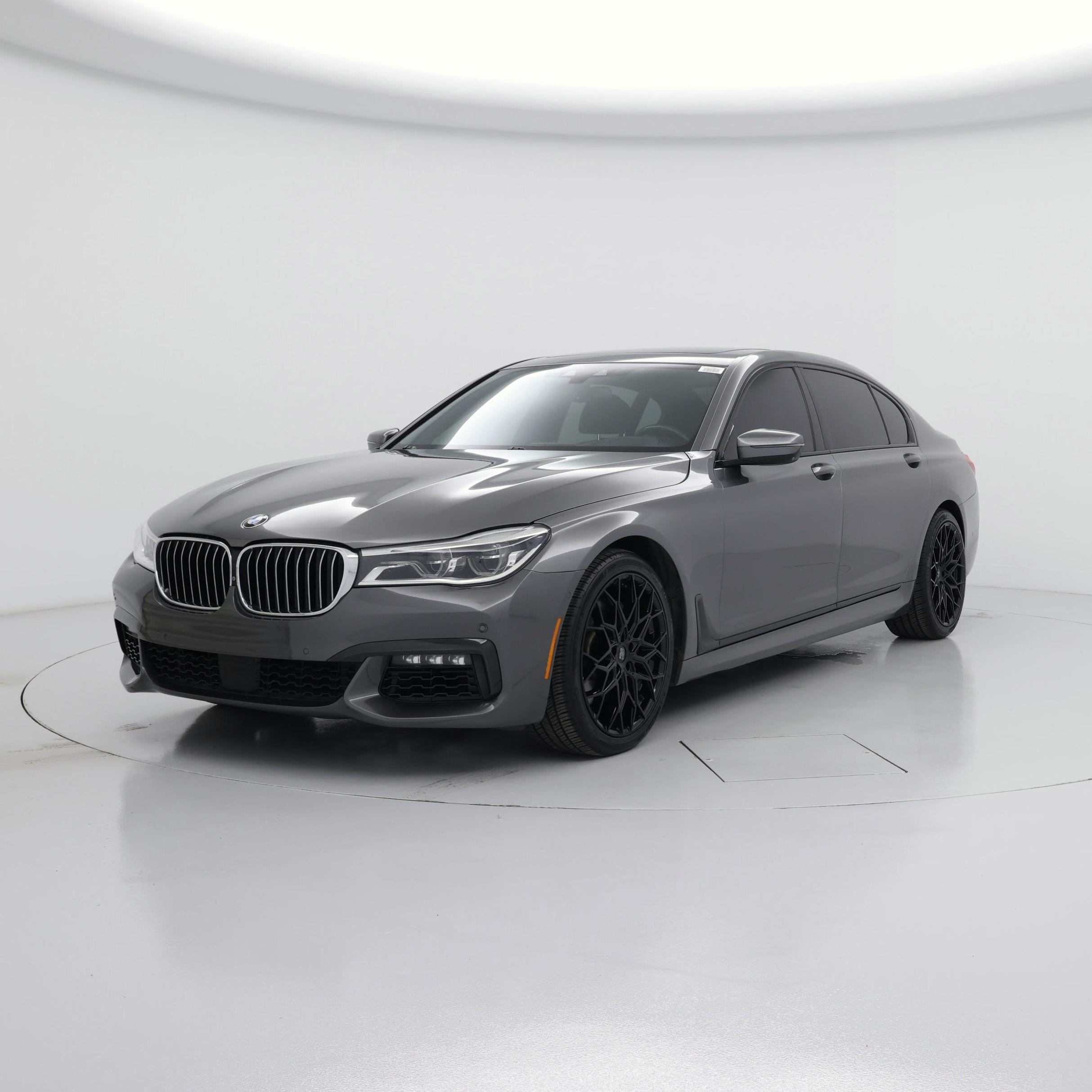 Thumbnail: 2016 BMW 7 Series - 4