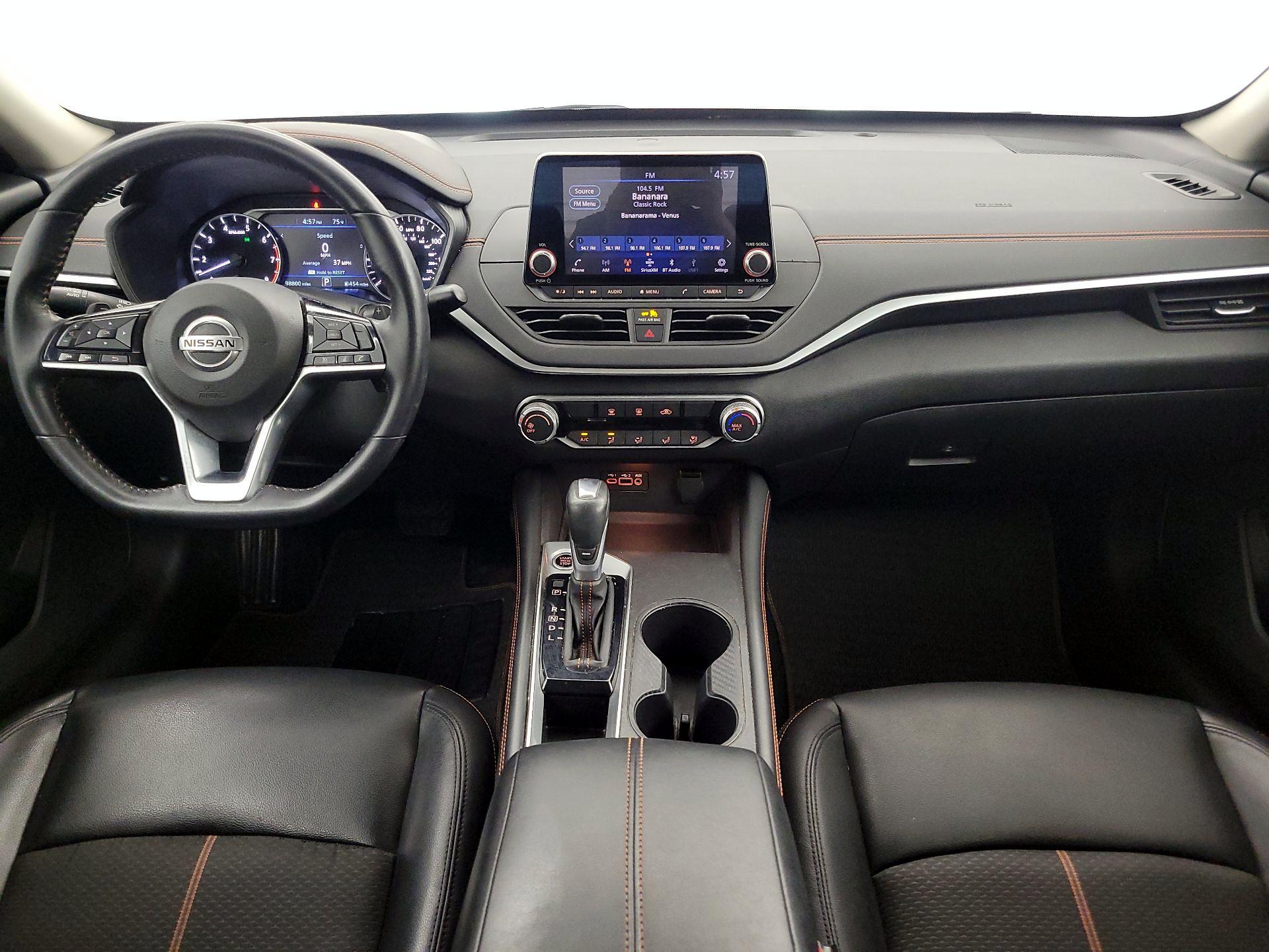 Thumbnail: 2020 Nissan Altima - 9