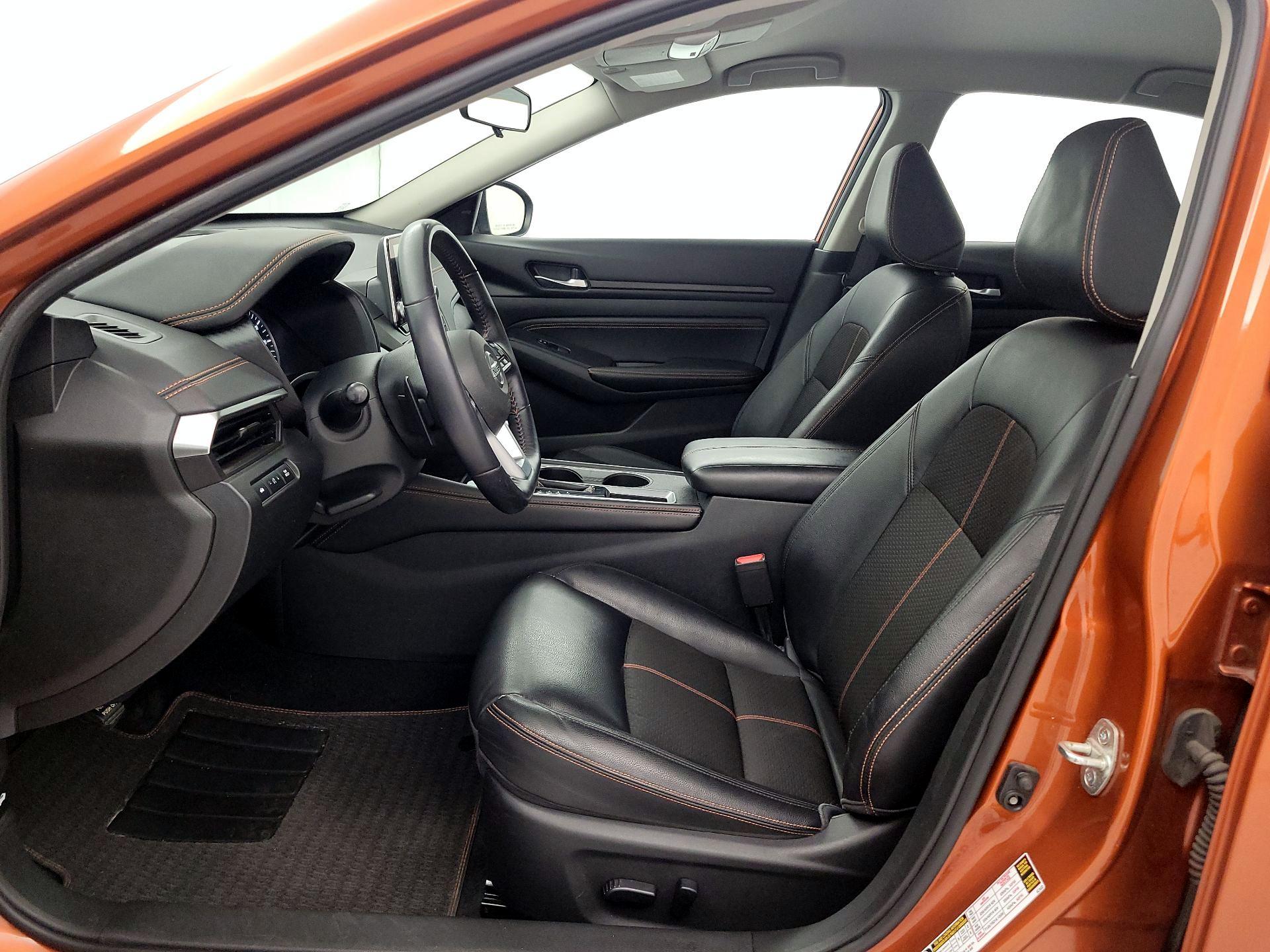 Thumbnail: 2020 Nissan Altima - 11