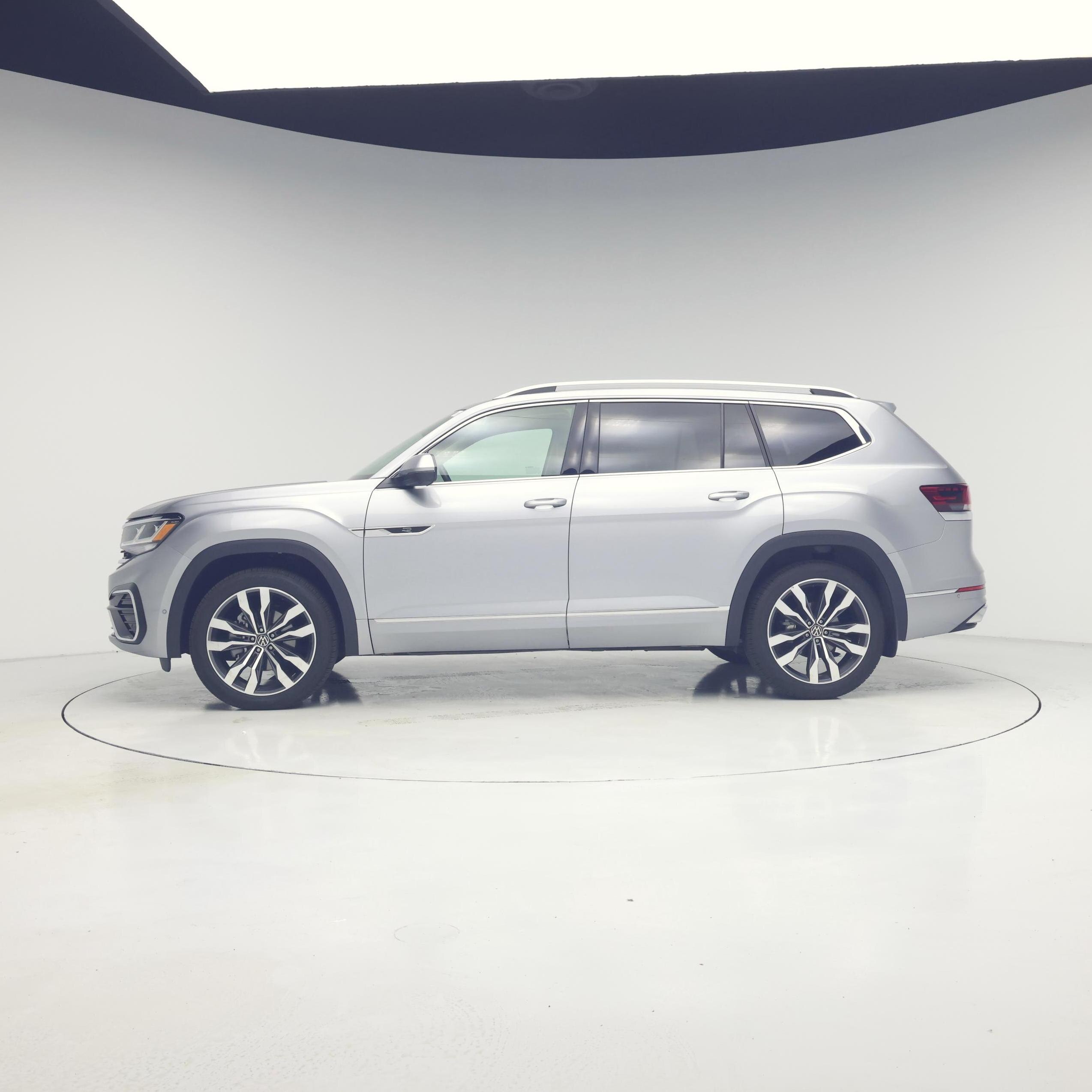 Thumbnail: 2023 Volkswagen Atlas - 3