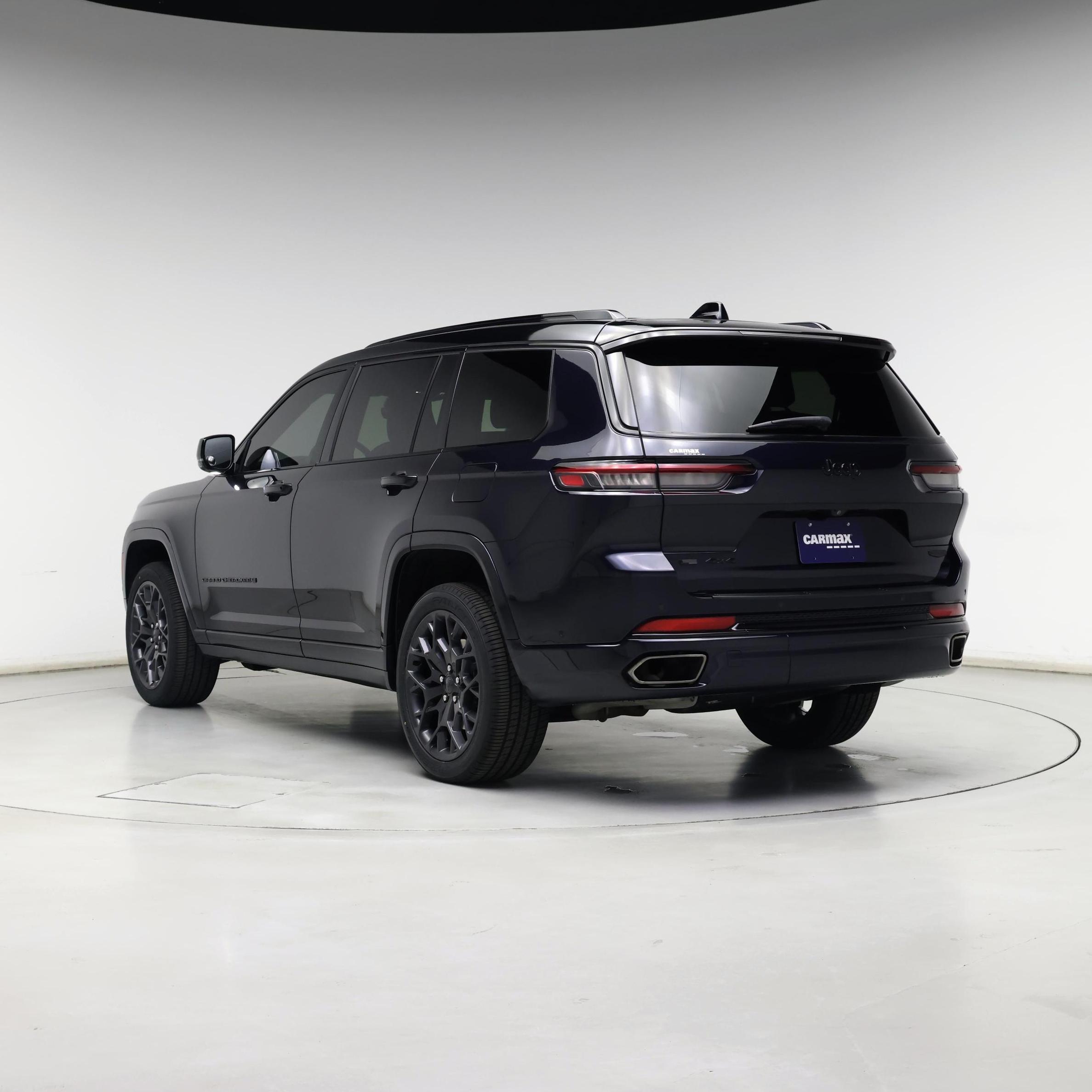 Thumbnail: 2023 Jeep Grand Cherokee L - 2