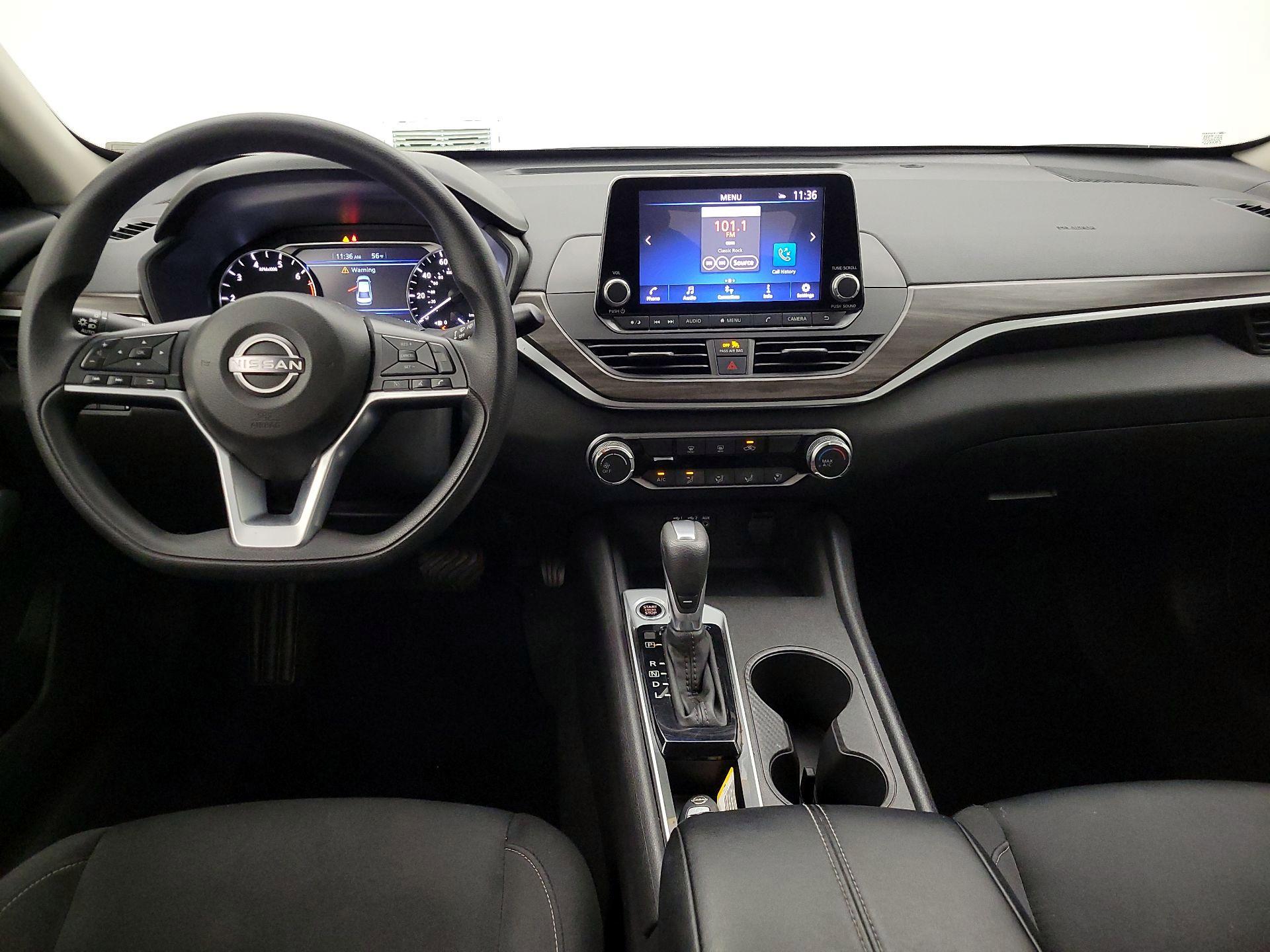 Thumbnail: 2025 Nissan Altima - 9