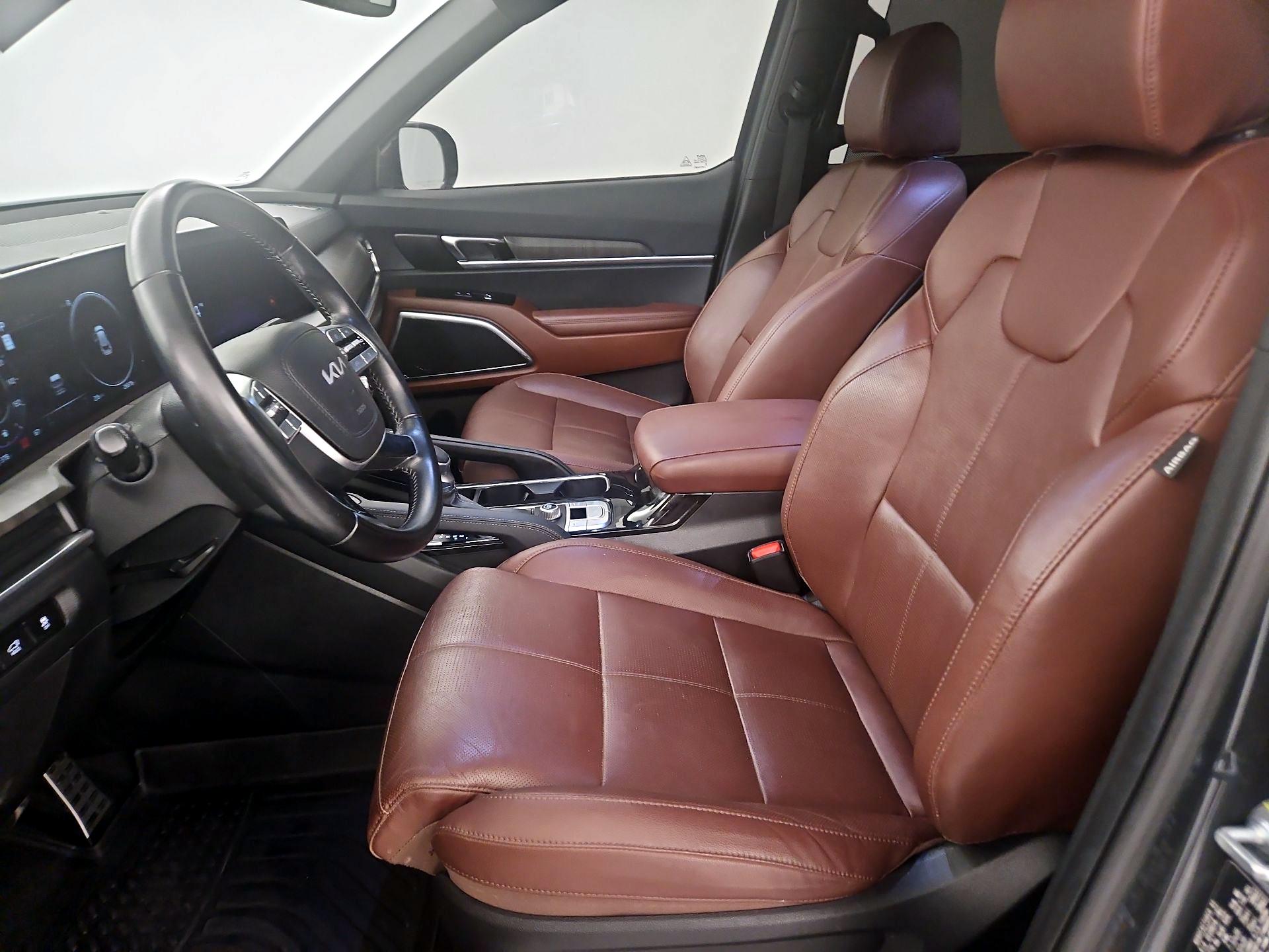Thumbnail: 2023 Kia Telluride - 9