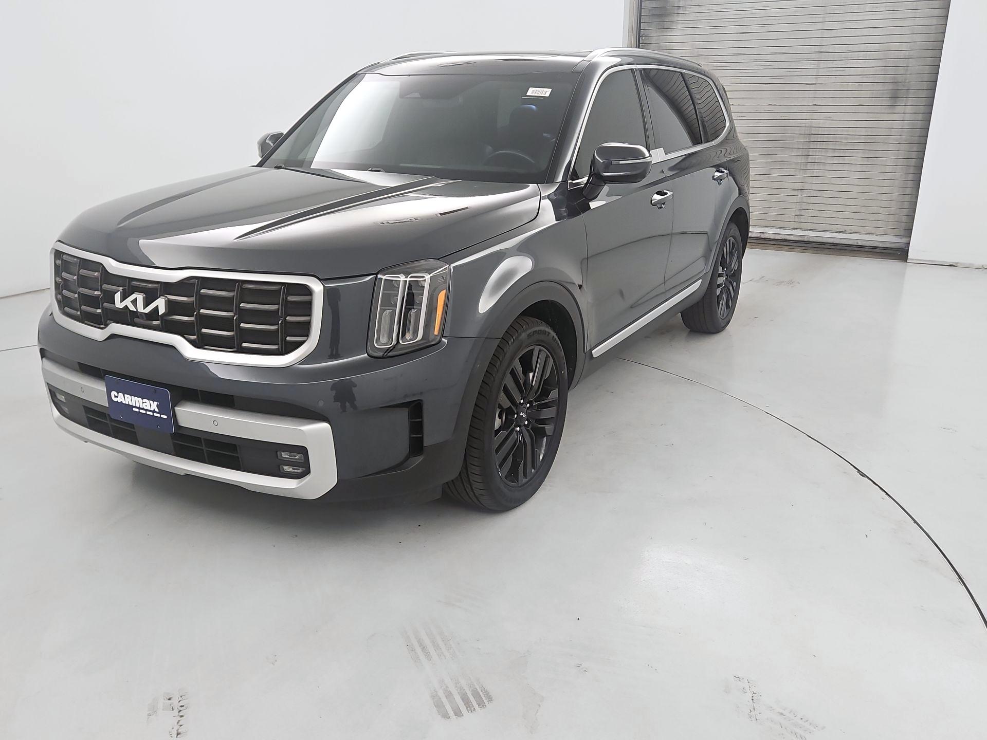 Thumbnail: 2023 Kia Telluride - 3