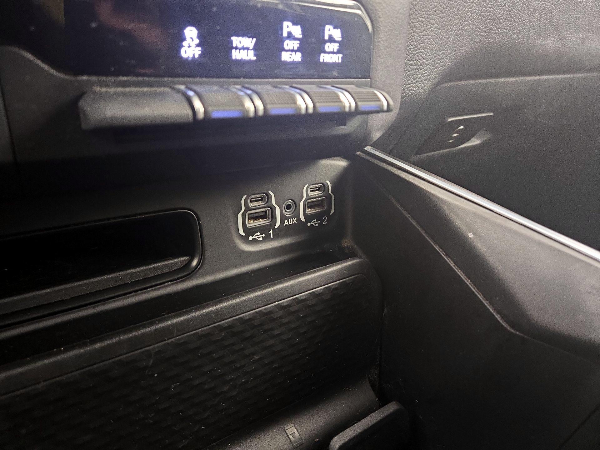 Thumbnail: 2023 RAM 1500 - 18