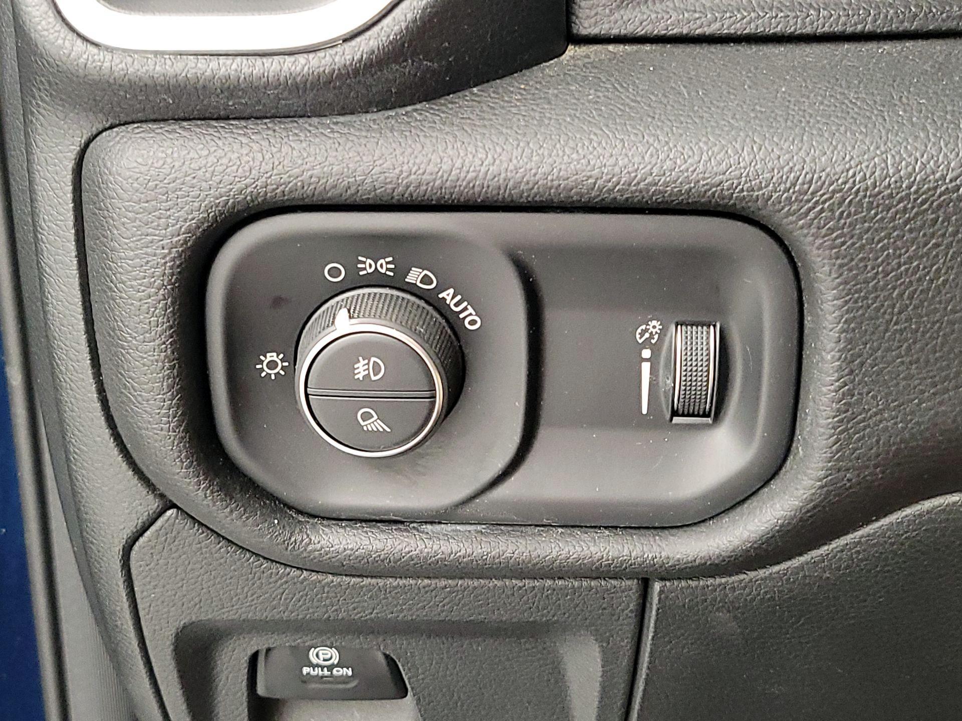 Thumbnail: 2023 RAM 1500 - 13