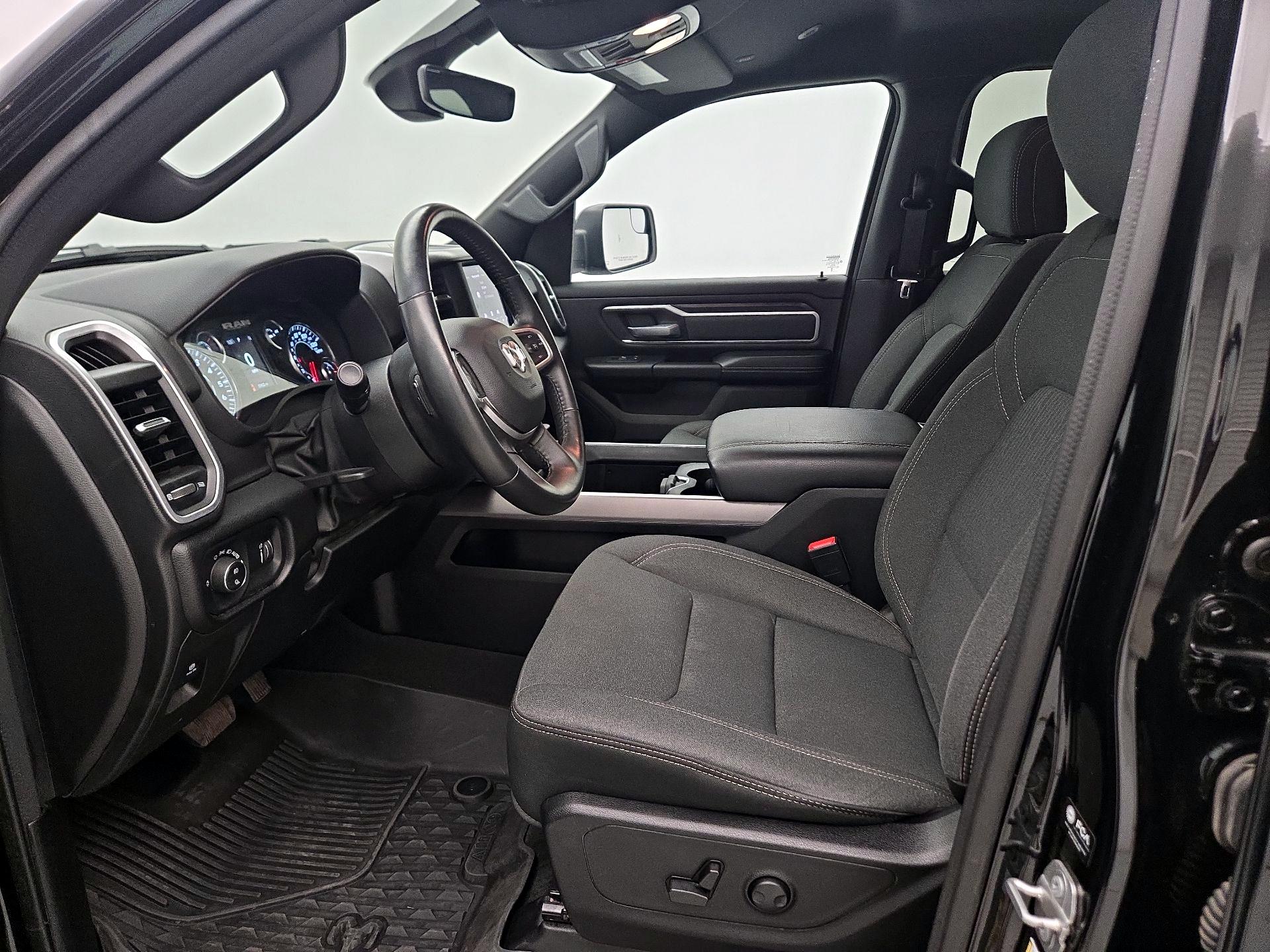 Thumbnail: 2025 RAM 1500 - 11