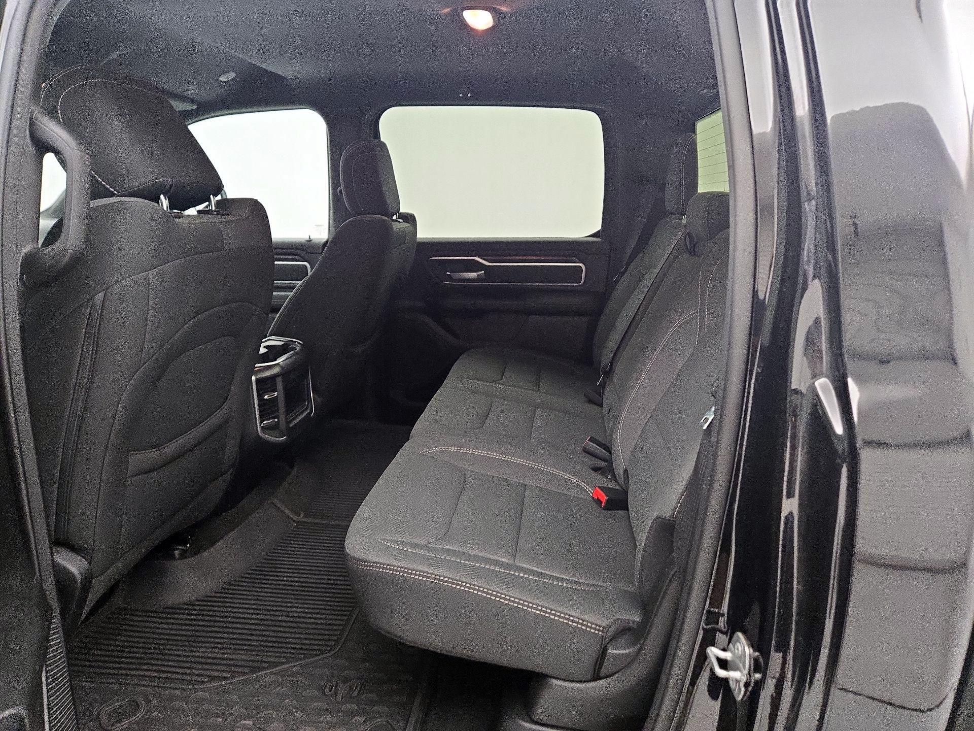 Thumbnail: 2025 RAM 1500 - 19