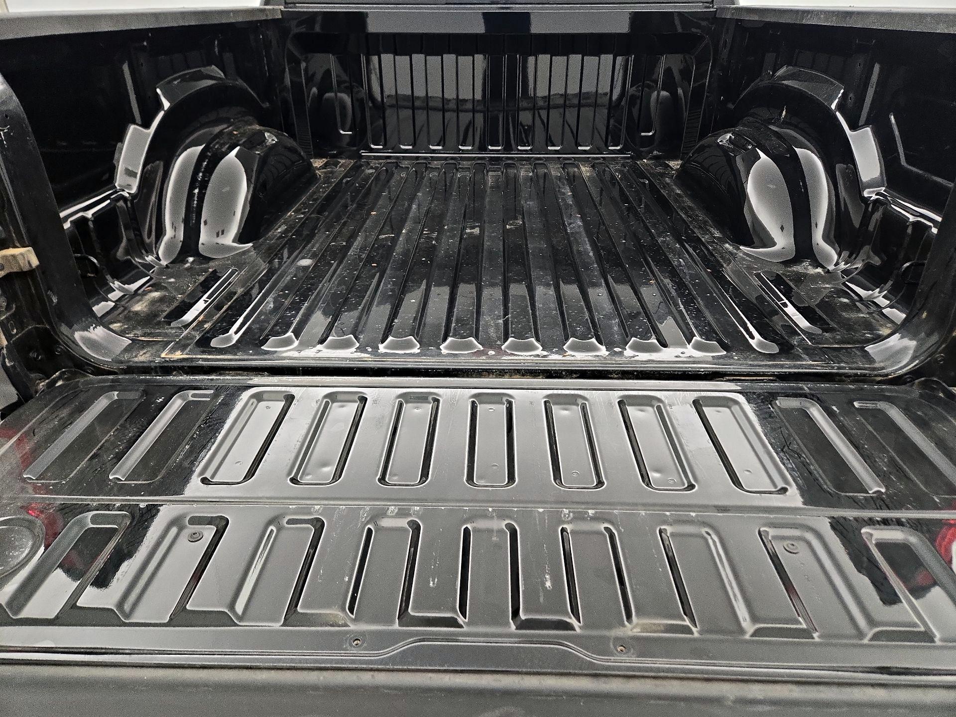 Thumbnail: 2025 RAM 1500 - 20