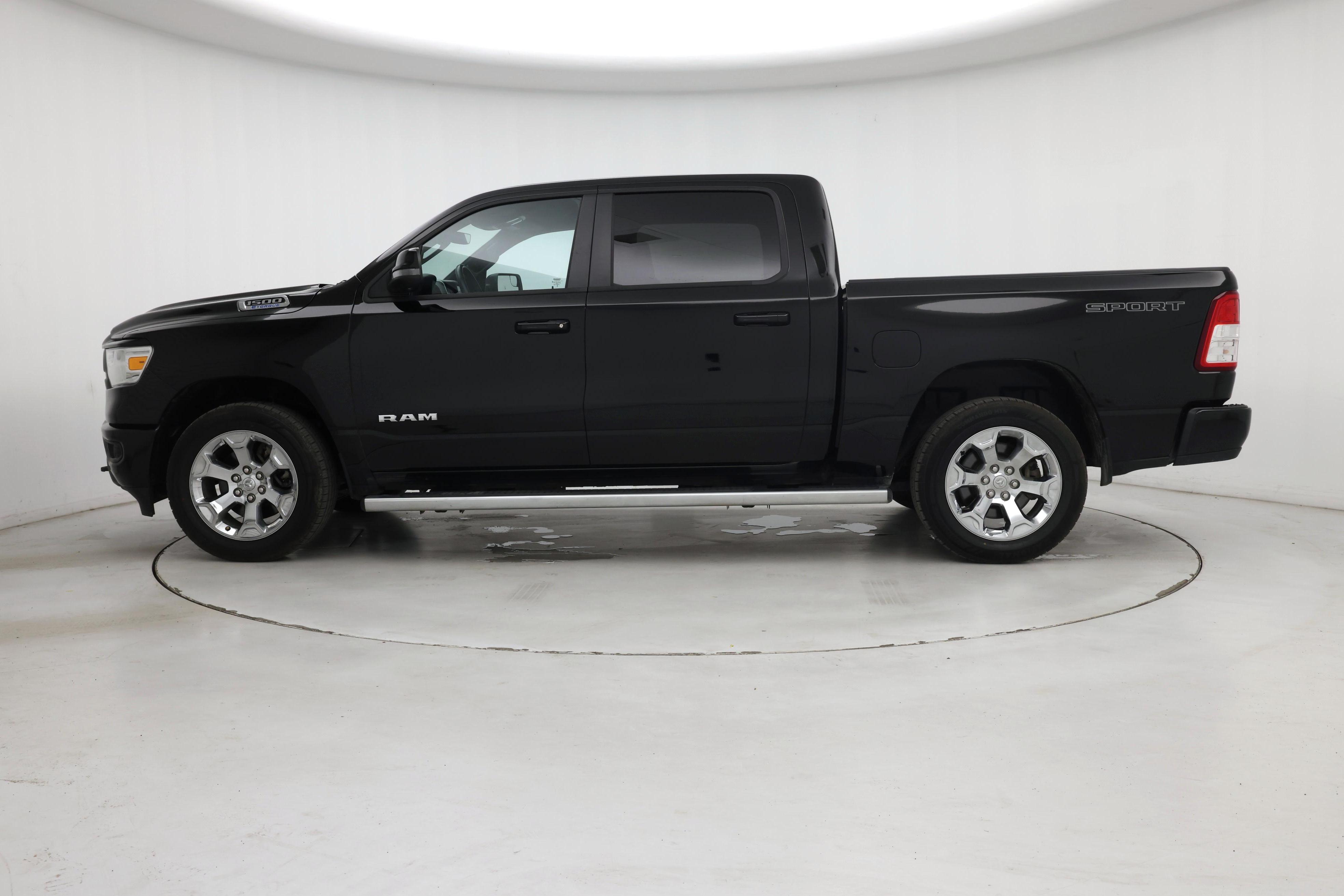 Thumbnail: 2025 RAM 1500 - 3
